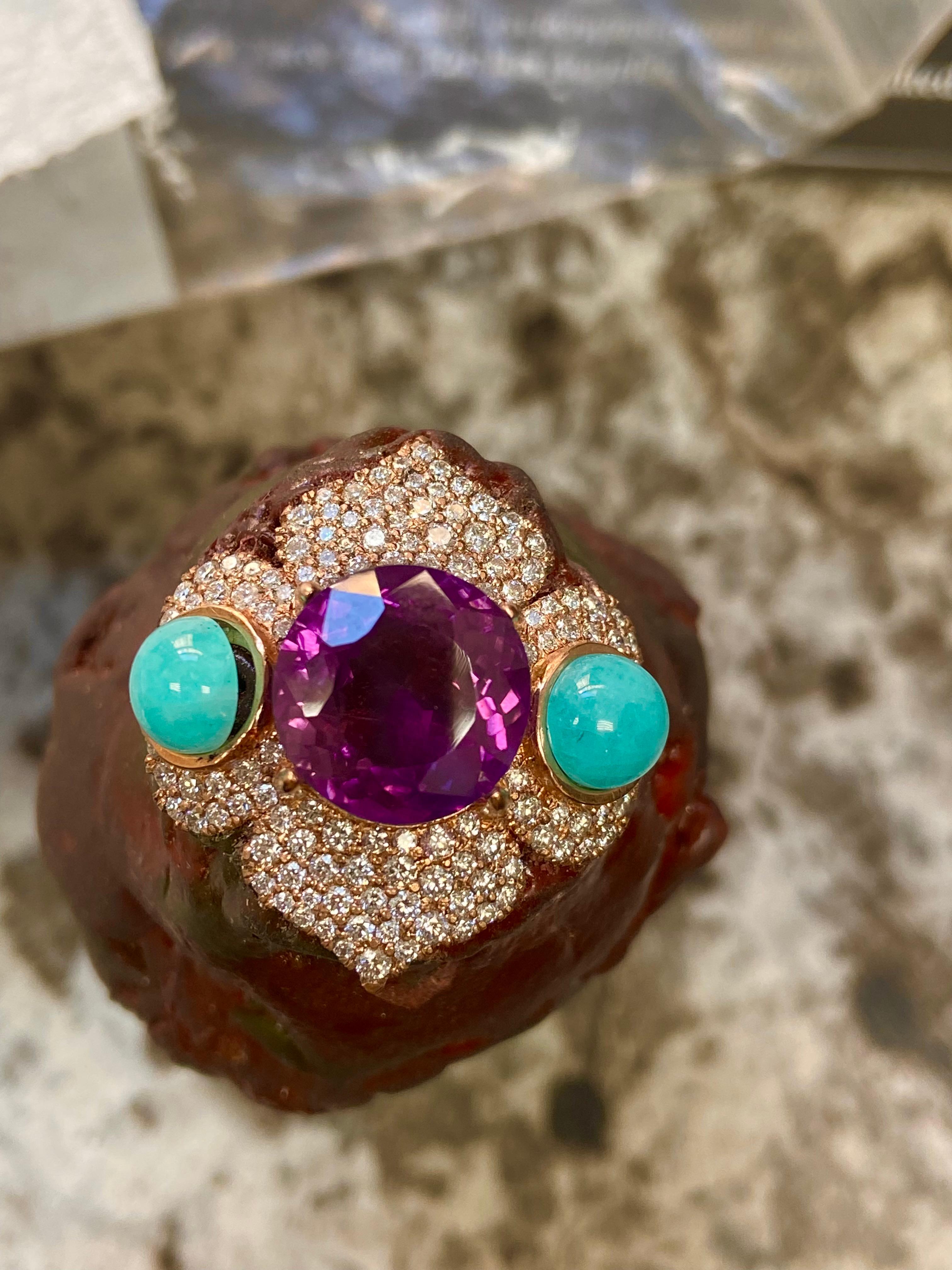 Modern 6.16ct Boysenberry Sapphire and Paraiba Tourmaline ring.  For Sale