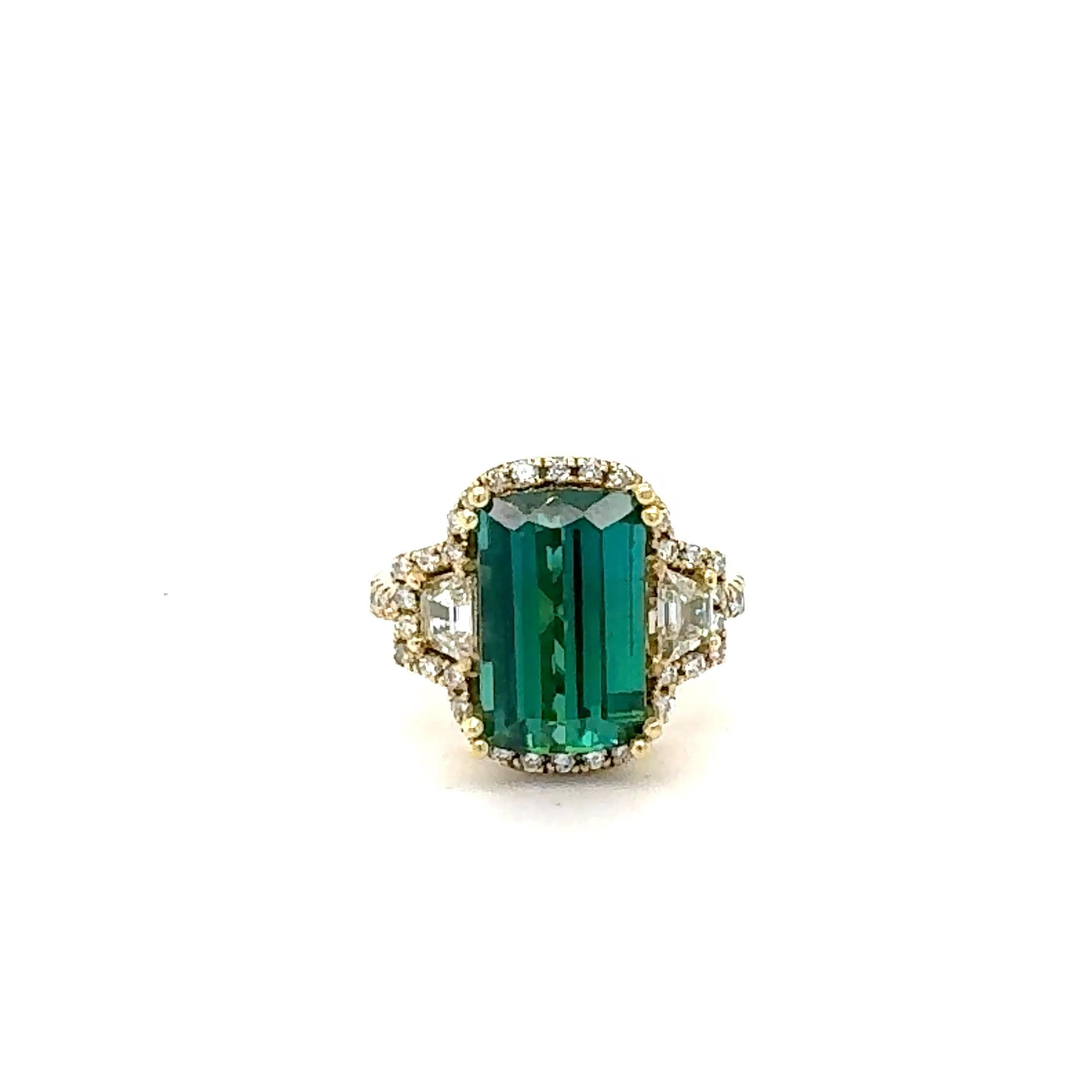 6.17 Carat Green Tourmaline Diamond 18 Karat Yellow Gold Three-Stone Ring For Sale 2