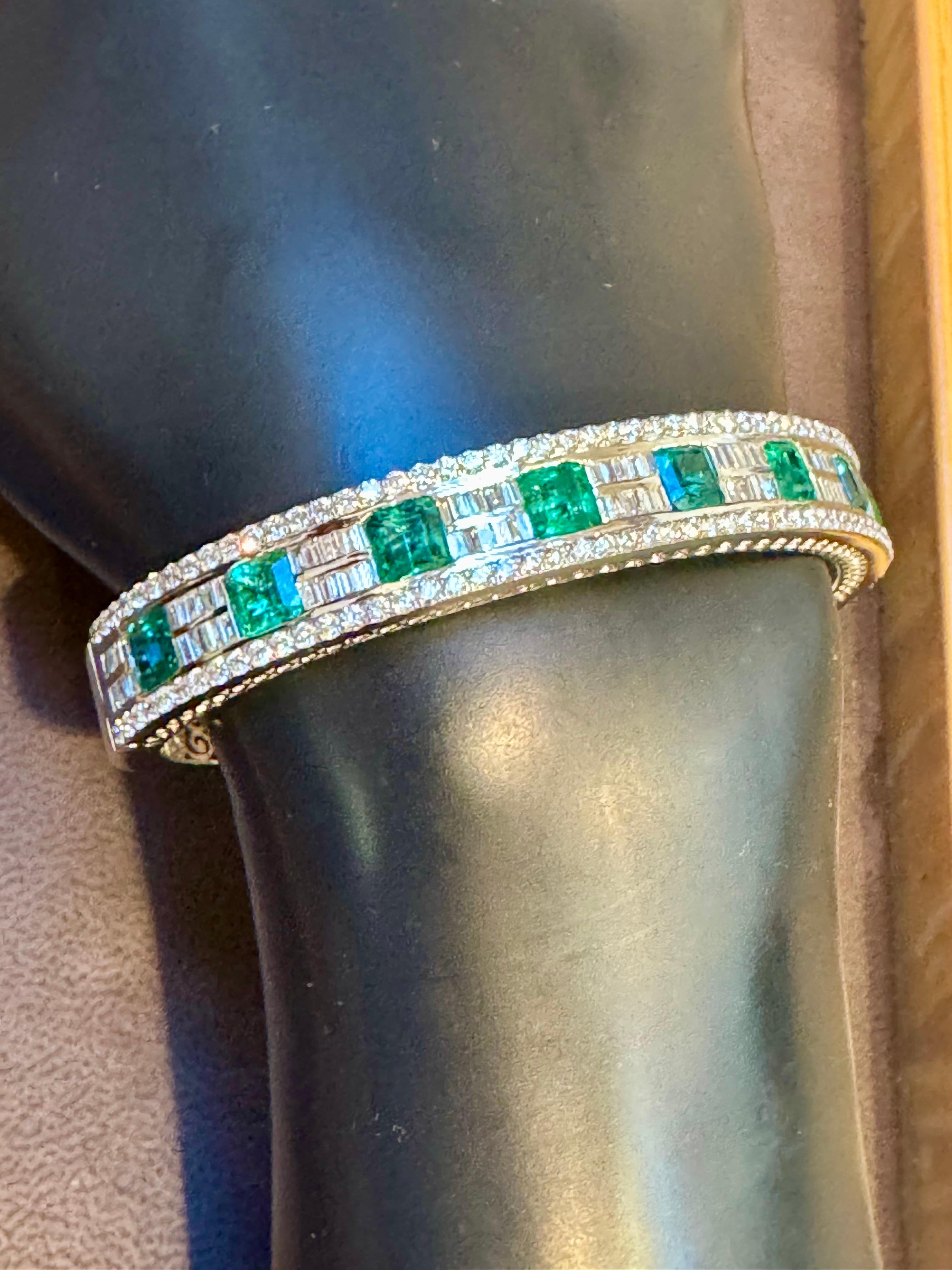 6,18 Karat natürlicher sambischer Smaragd und 1,54 Karat Diamant-Armreif aus 14k Gold im Angebot 3