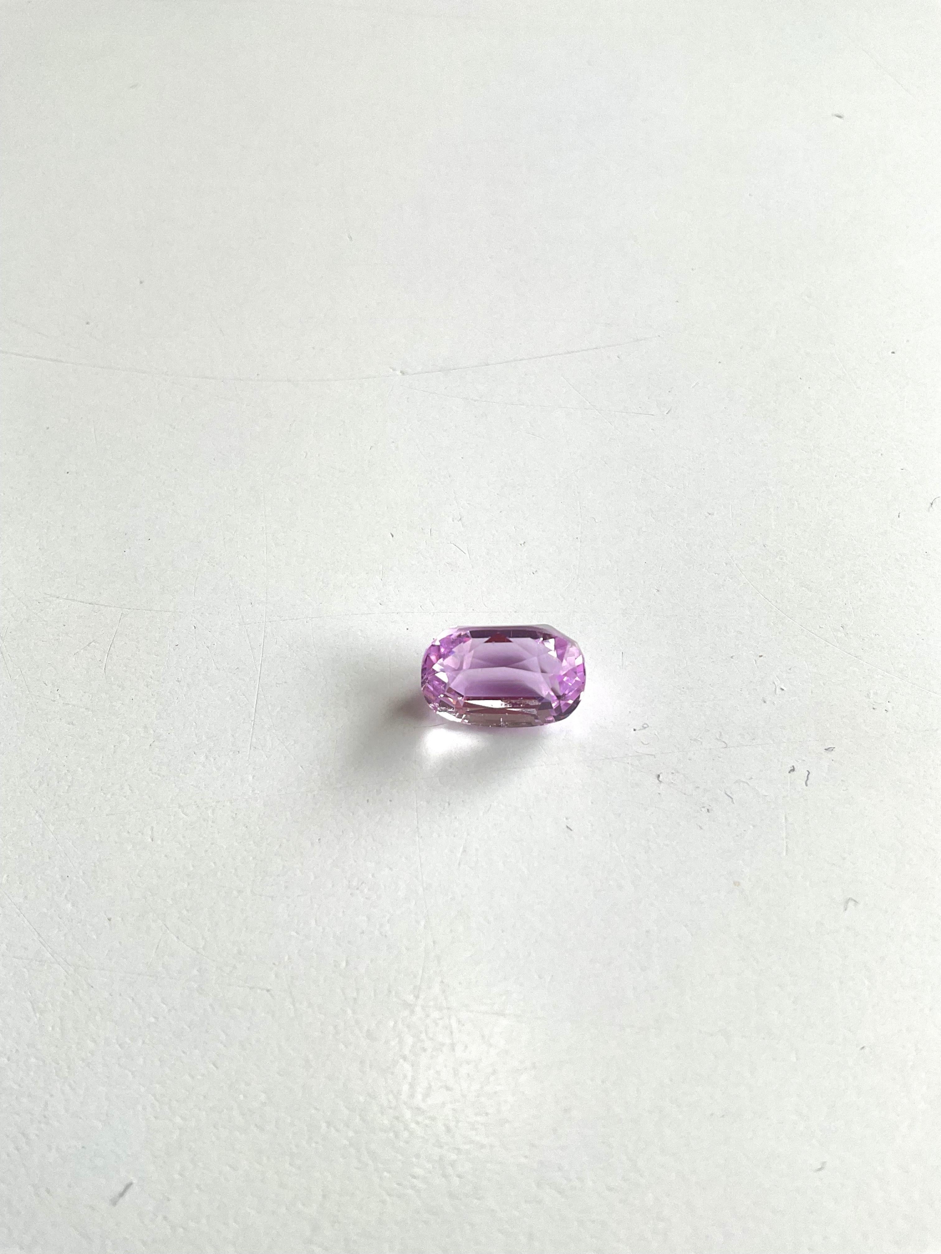 Octagon Cut 6.18 Carats Pink Kunzite Oval Natural Cut Stone For Fine Gem Jewellery For Sale