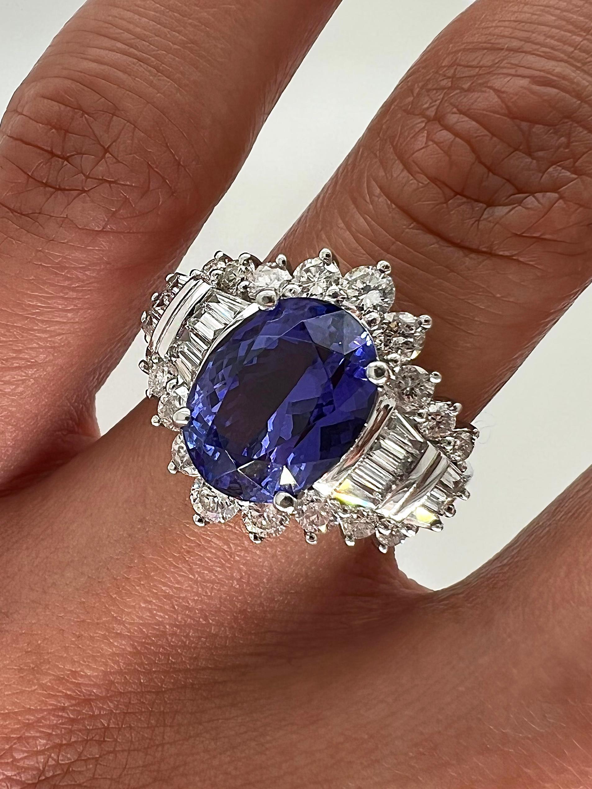 Women's or Men's 6.18 Total Carat Tanzanite and Diamond Ladies Engagement Ring in 14K White Gold For Sale