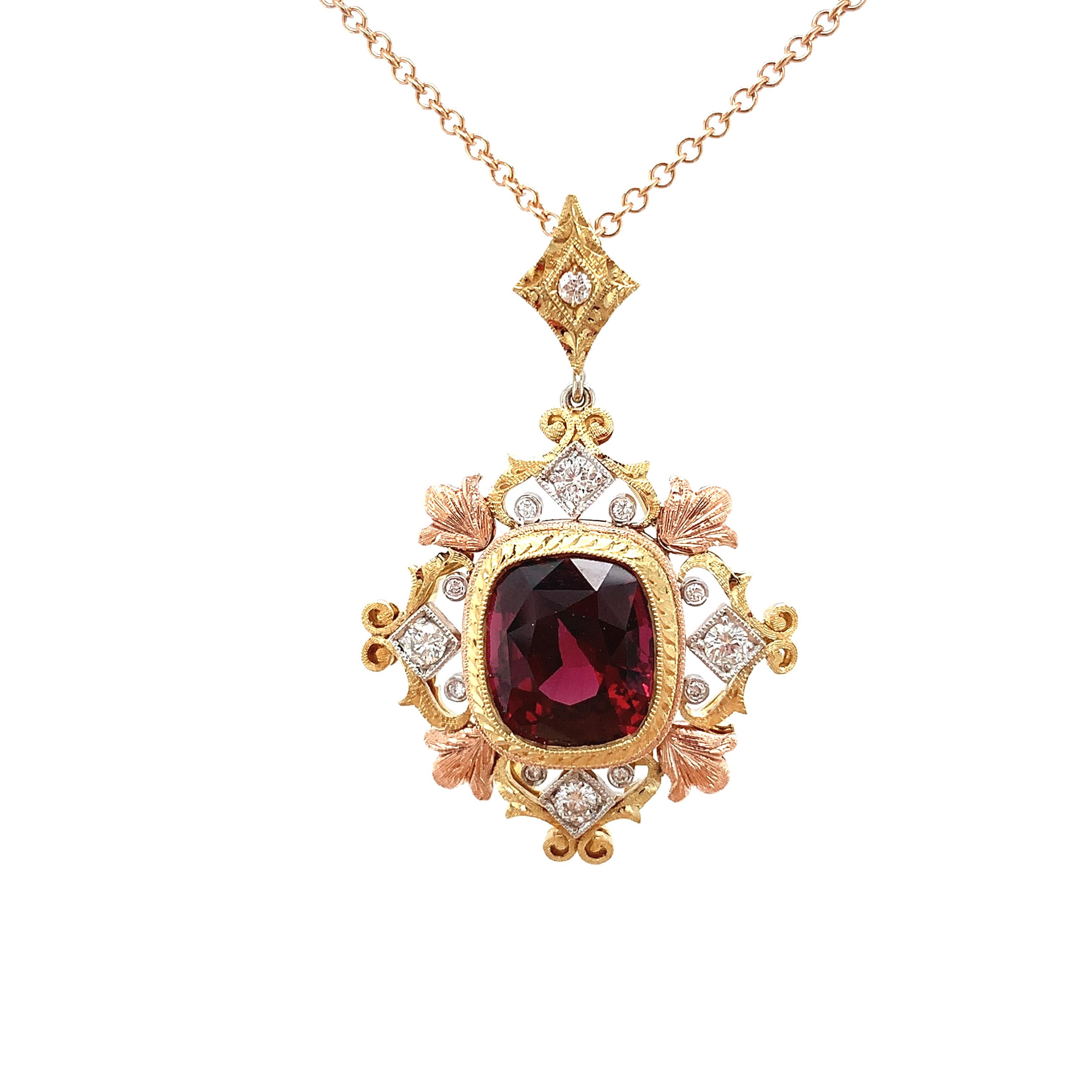 6.19 Karat Rhodolith-Granat, Diamant Gelb-, Weiß- und Roségold Anhänger-Halskette (Kunsthandwerker*in)