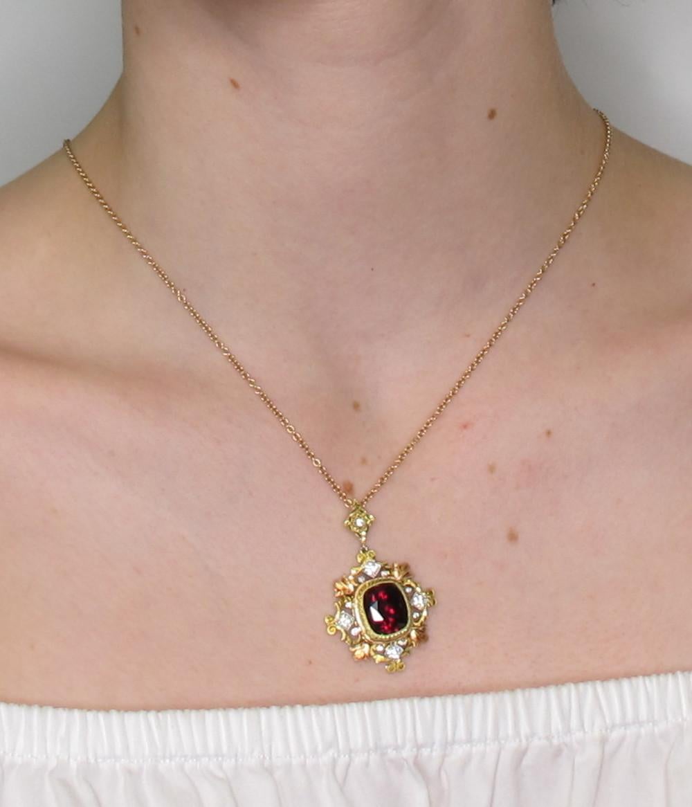 6.19 Karat Rhodolith-Granat, Diamant Gelb-, Weiß- und Roségold Anhänger-Halskette 2