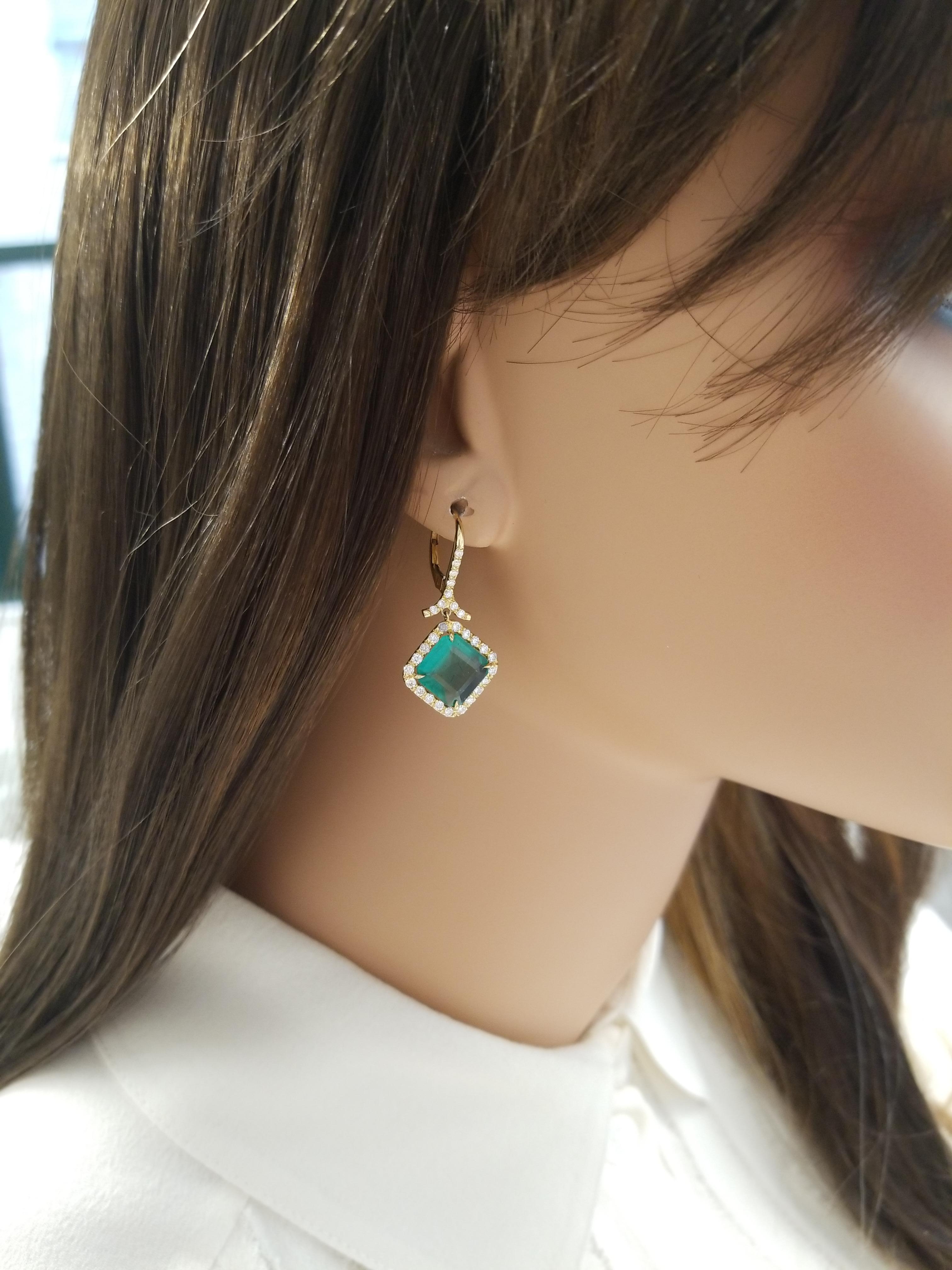 6.19 Carat Total Emerald and Diamond Dangle Earrings in 18 Karat Yellow Gold 1