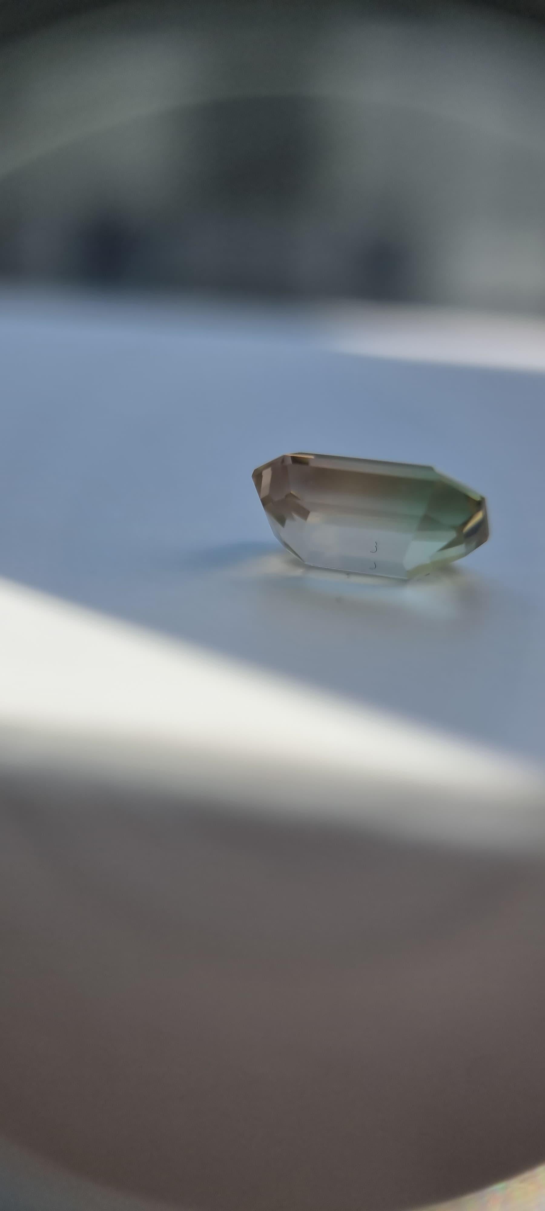 6.1ct Natürlicher zweifarbiger Turmalin - Präzisionssmaragdschliff im Zustand „Neu“ im Angebot in Lanham, MD