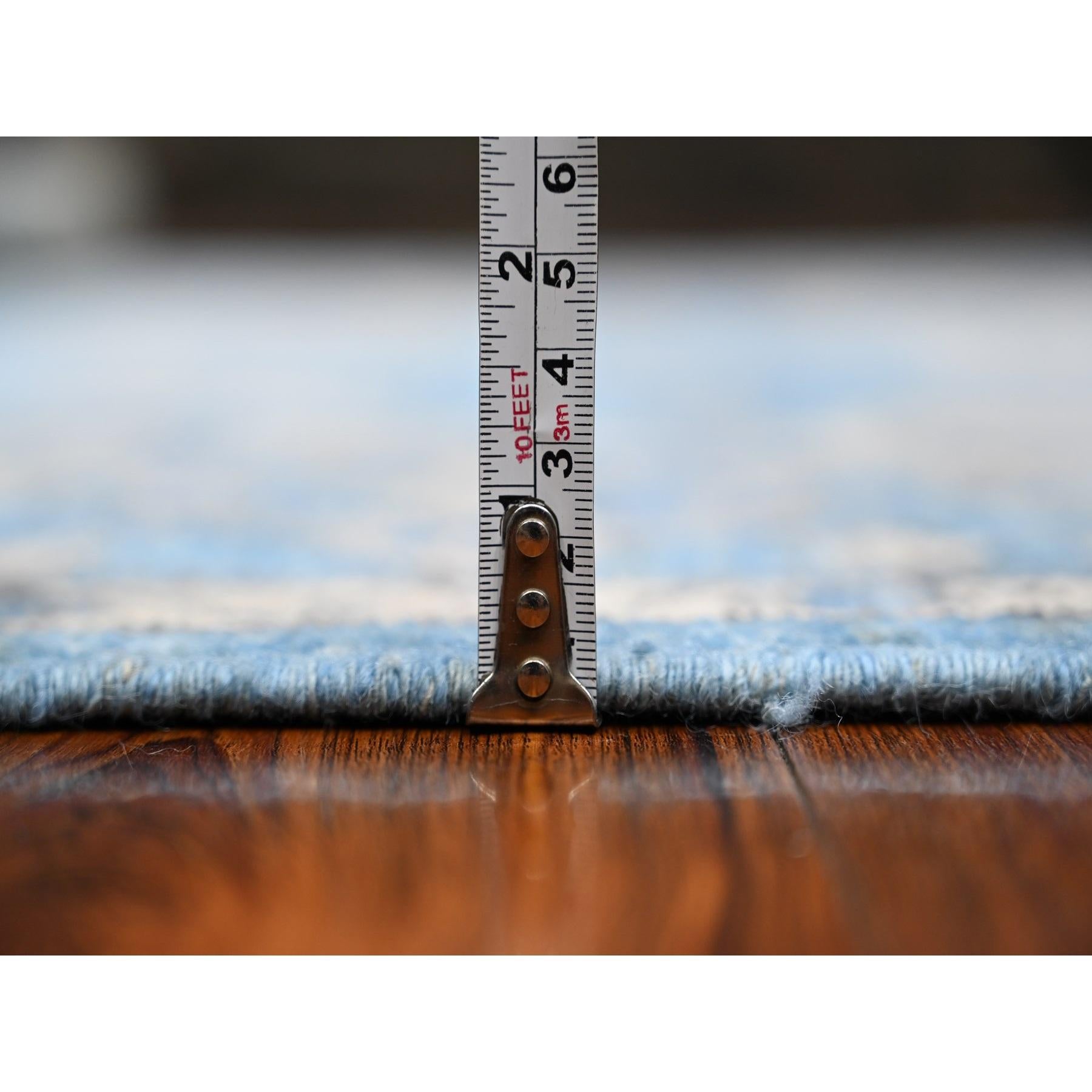 Tappeto orientale Carolina Blue Afghan Angora Oushak Wool Foundation In condizioni Nuovo in vendita a Carlstadt, NJ
