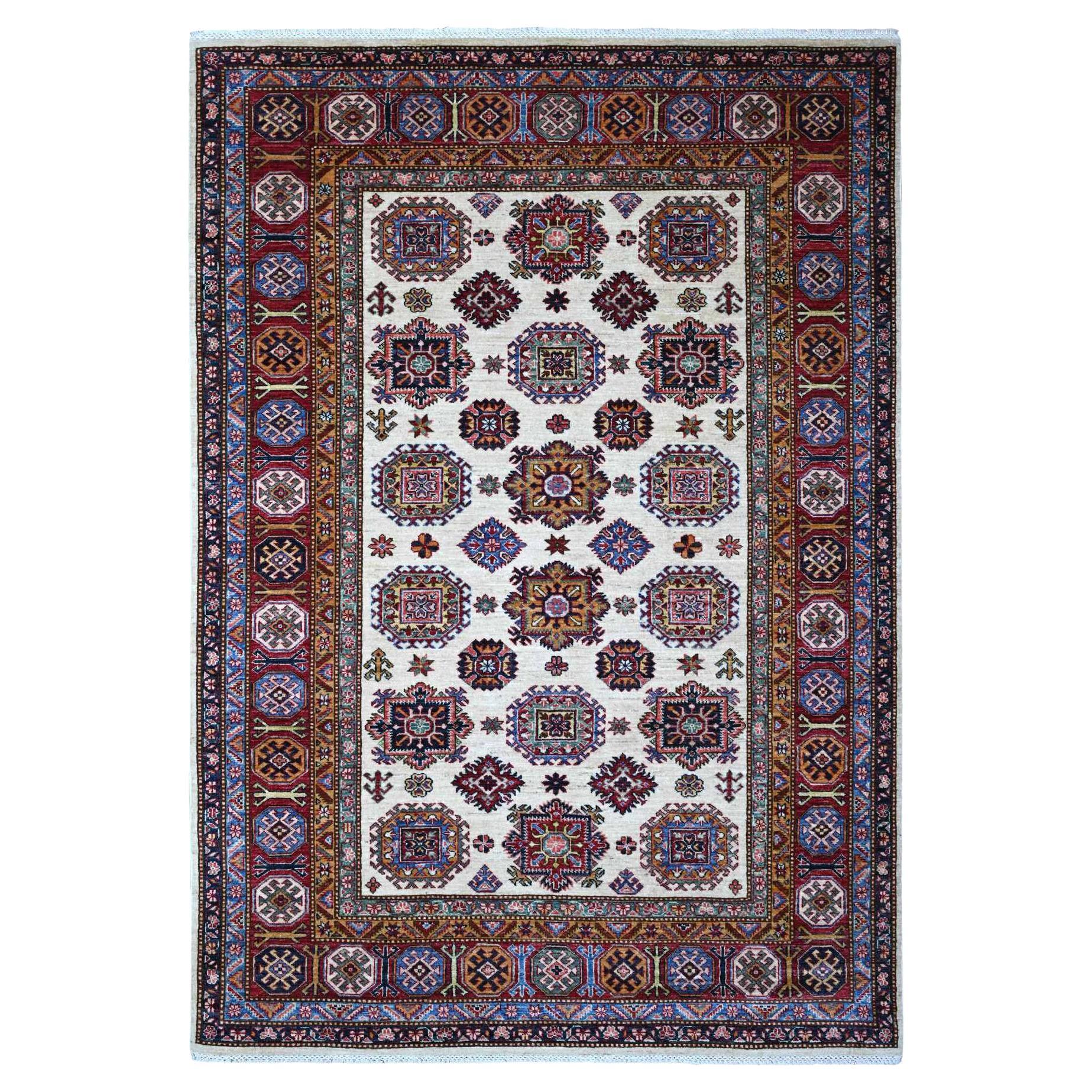 6'1 "x8'8" Avorio Annodato a mano in Lana Super Kazak Medaglioni Geometrici Tappeto Orientale