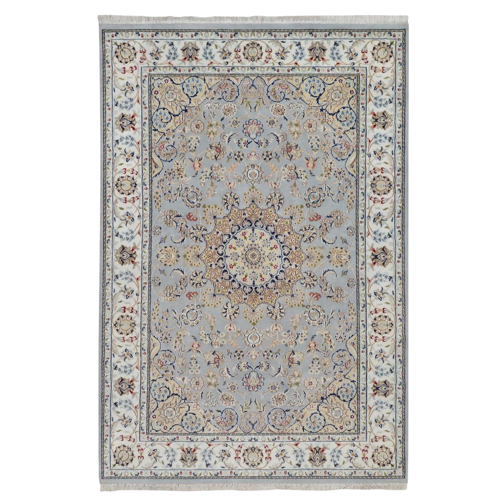 6
1"x9
Stone Blue Nain Flower Design Wool
Silk Hand Knotted Oriental Rug
