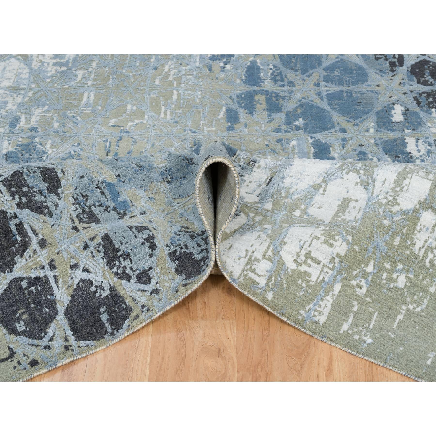 Hand-Knotted 6'1