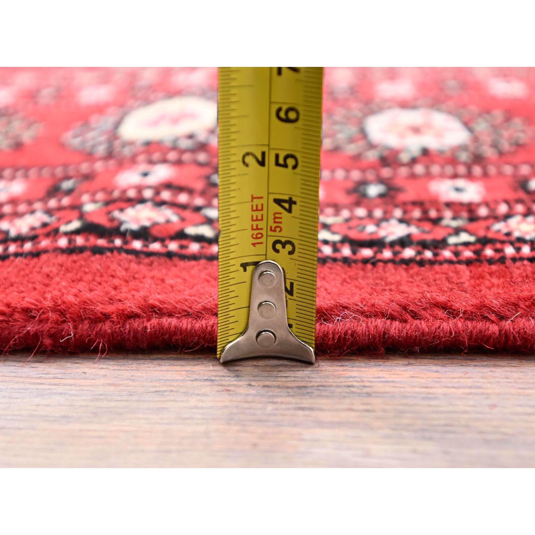 Tappeto orientale annodato a mano in lana Bokara Red Princess 6'1 