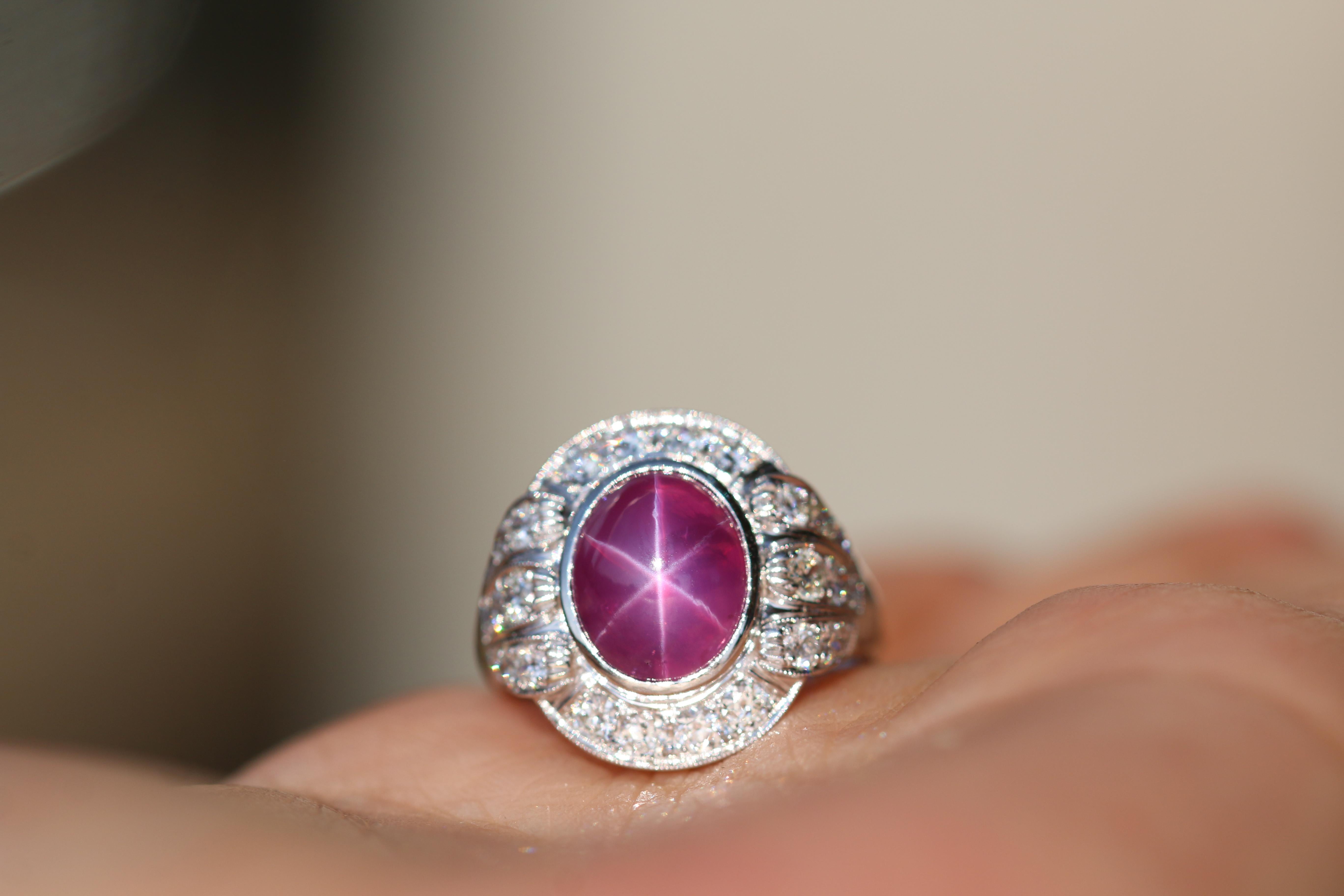 6.2 Carat Edwardian Style Star Ruby and Diamond 18 Karat White Gold Ring For Sale 3