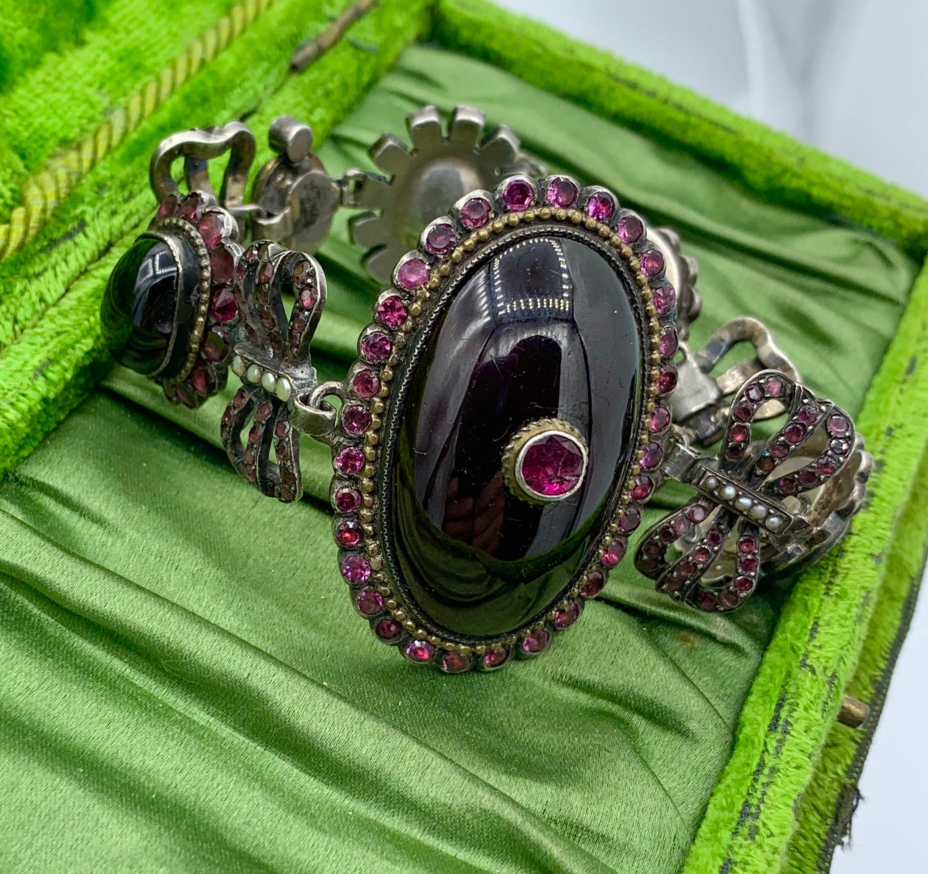 Bracelet en grenat de Bohème cabochon 62 carats et rubis de qualité musée, Belle Époque française en vente 10