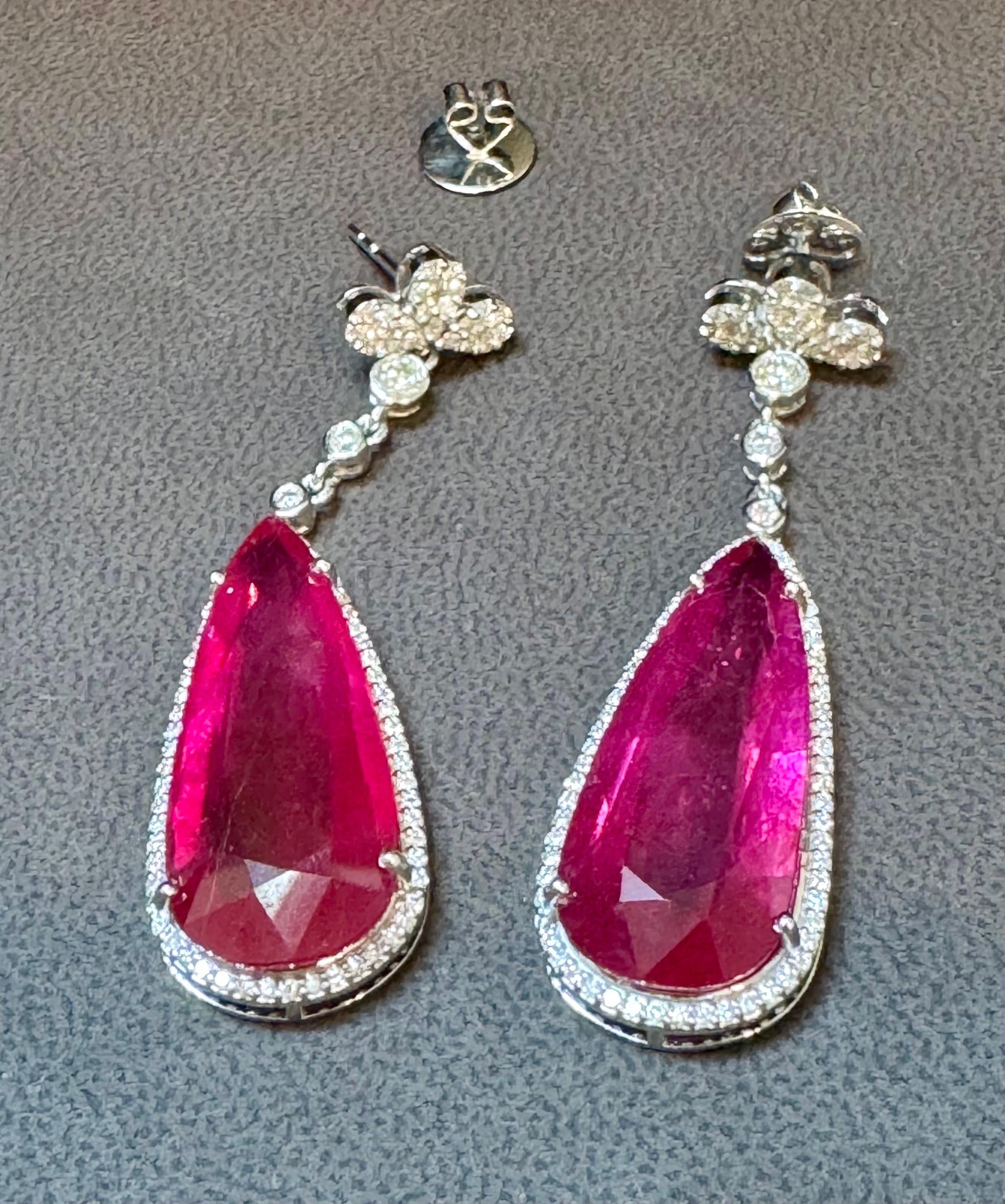Orecchino da cocktail con tormalina rosa e diamanti, oro 14 Kt, 62 carati, goccia di pera naturale in vendita 3