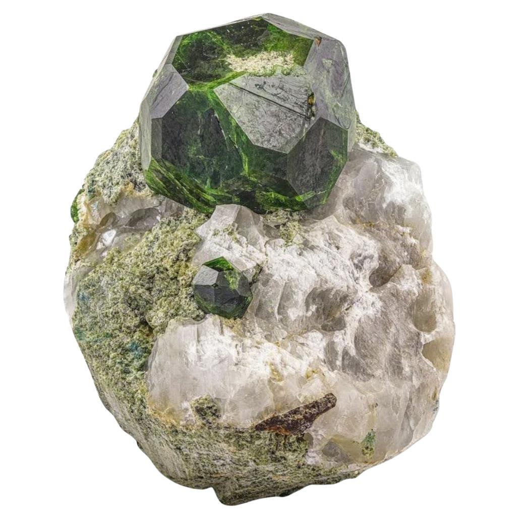 62 Grams Isometric Focal Crystals Of Demantoid Green Garnet On Matrix From Iran