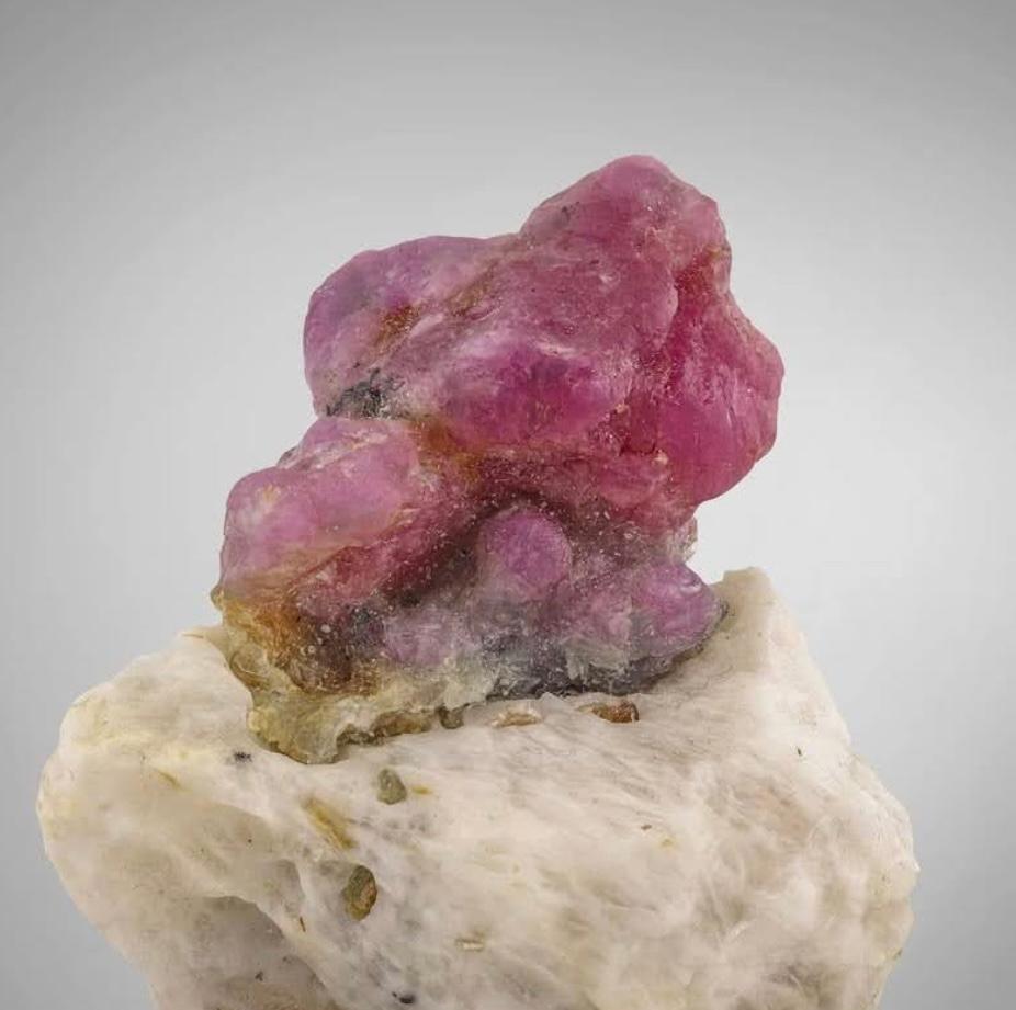 Contemporary 62 Grams Vibrant Red Ruby Crystals On Marble Matrix From Afghanistan For Sale