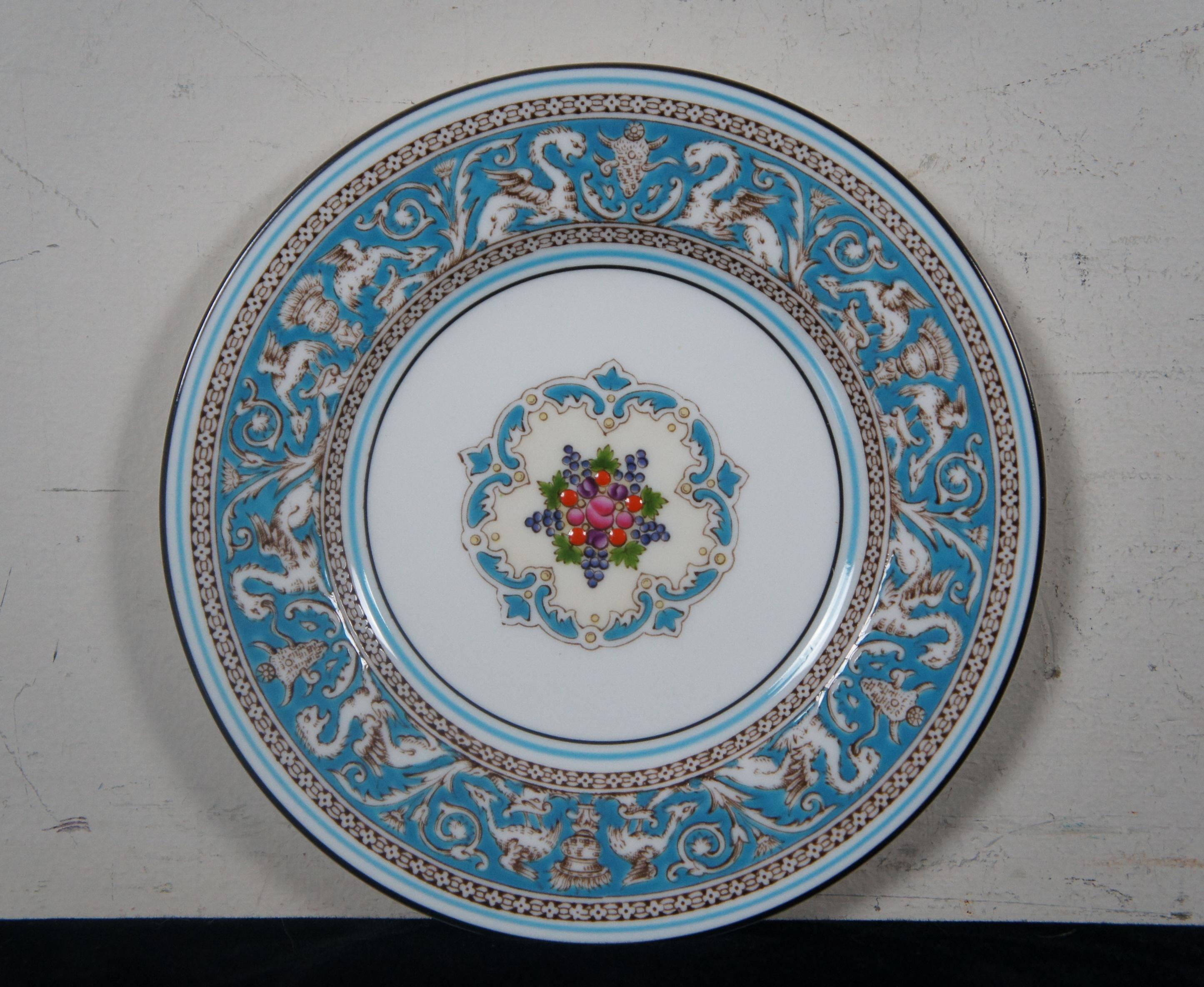 Neoclassical 62 Pc Wedgwood Bone China Florentine W2714 Turquoise Dinnerware Set Vintage