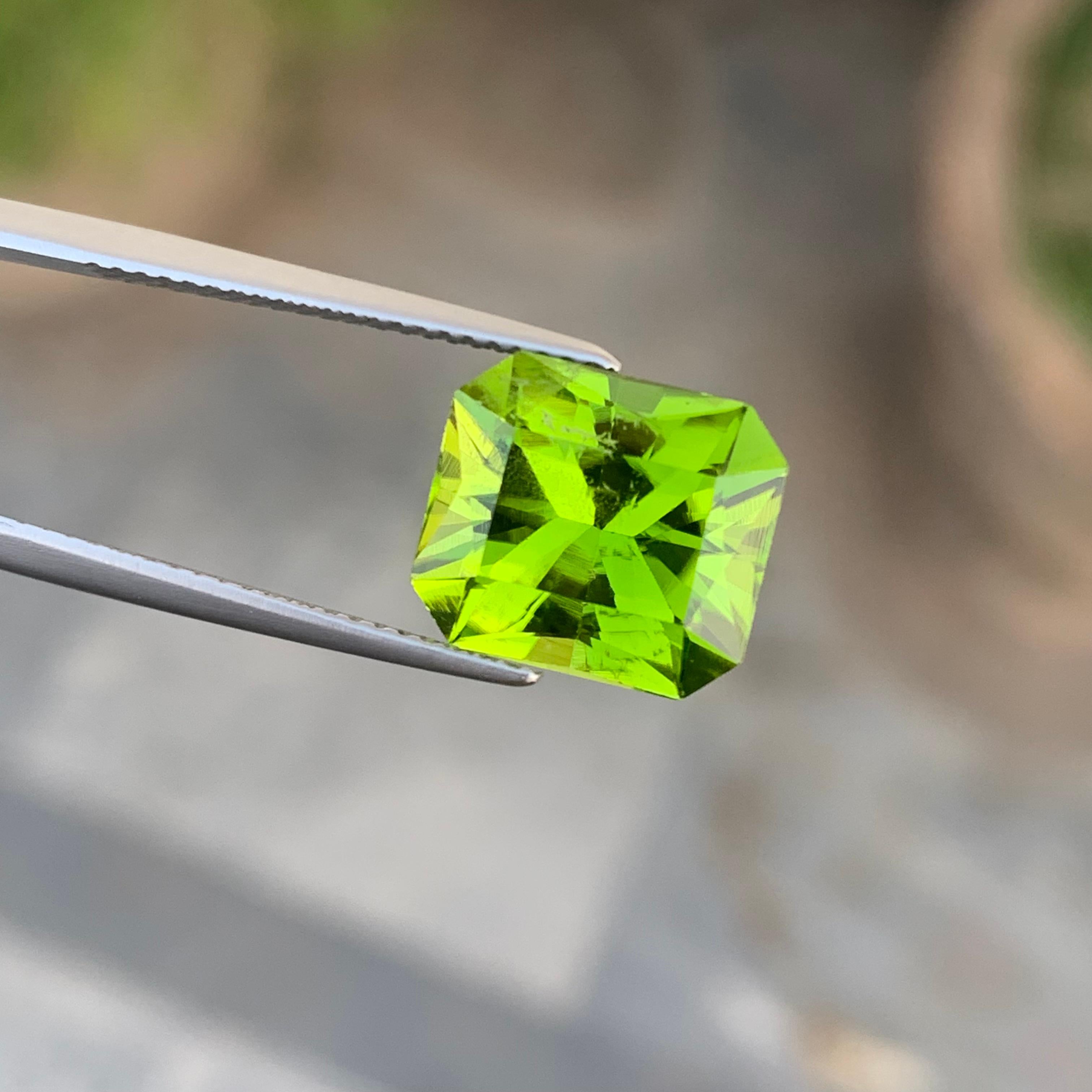 6.20 Carat Emerald Shape Precision Cut Faceted Apple Green Peridot  1