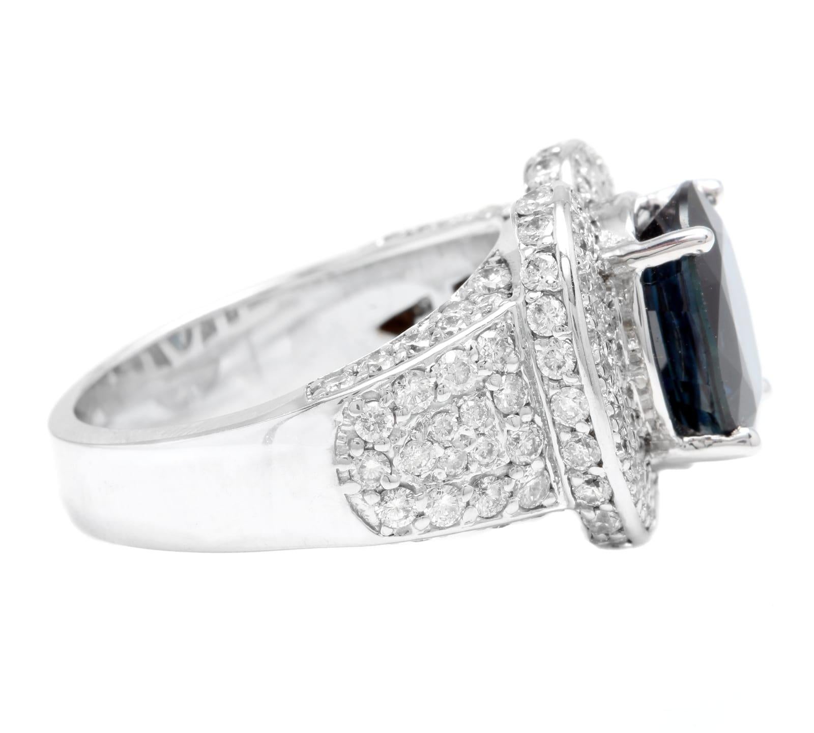 Round Cut 6.20 Carat Exquisite Natural Blue Sapphire and Diamond 14 Karat Solid White Gold For Sale