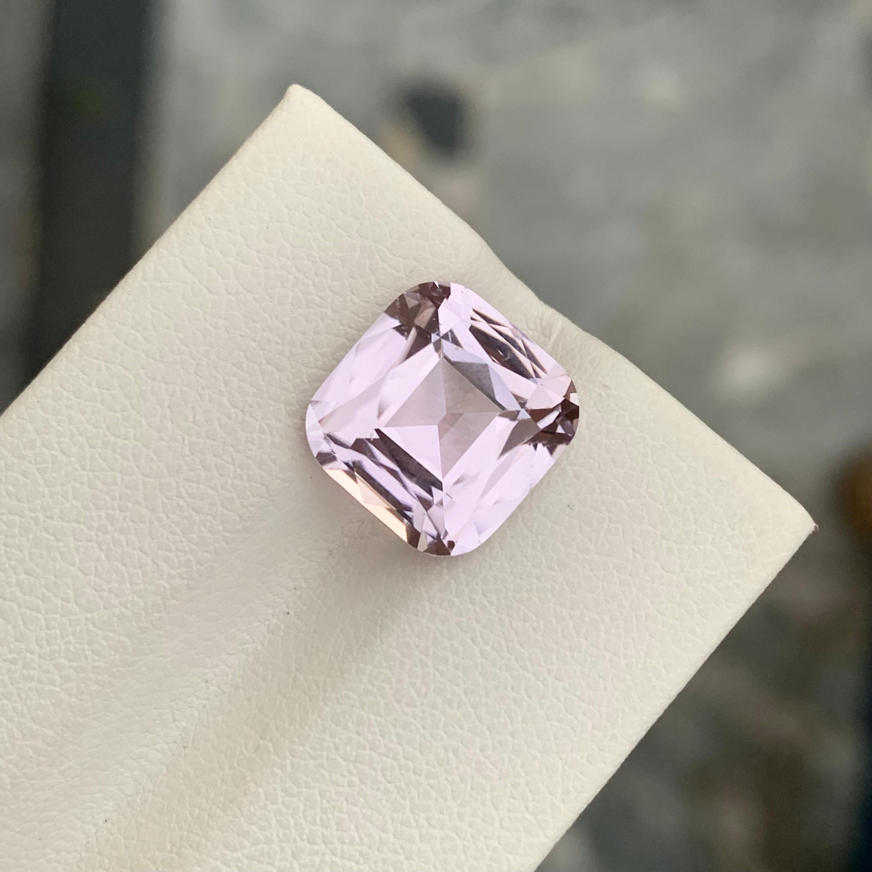 6.20 Carat Natural Loose Pale Pink Kunzite Cushion Shape Gem For Jewellery  For Sale 5