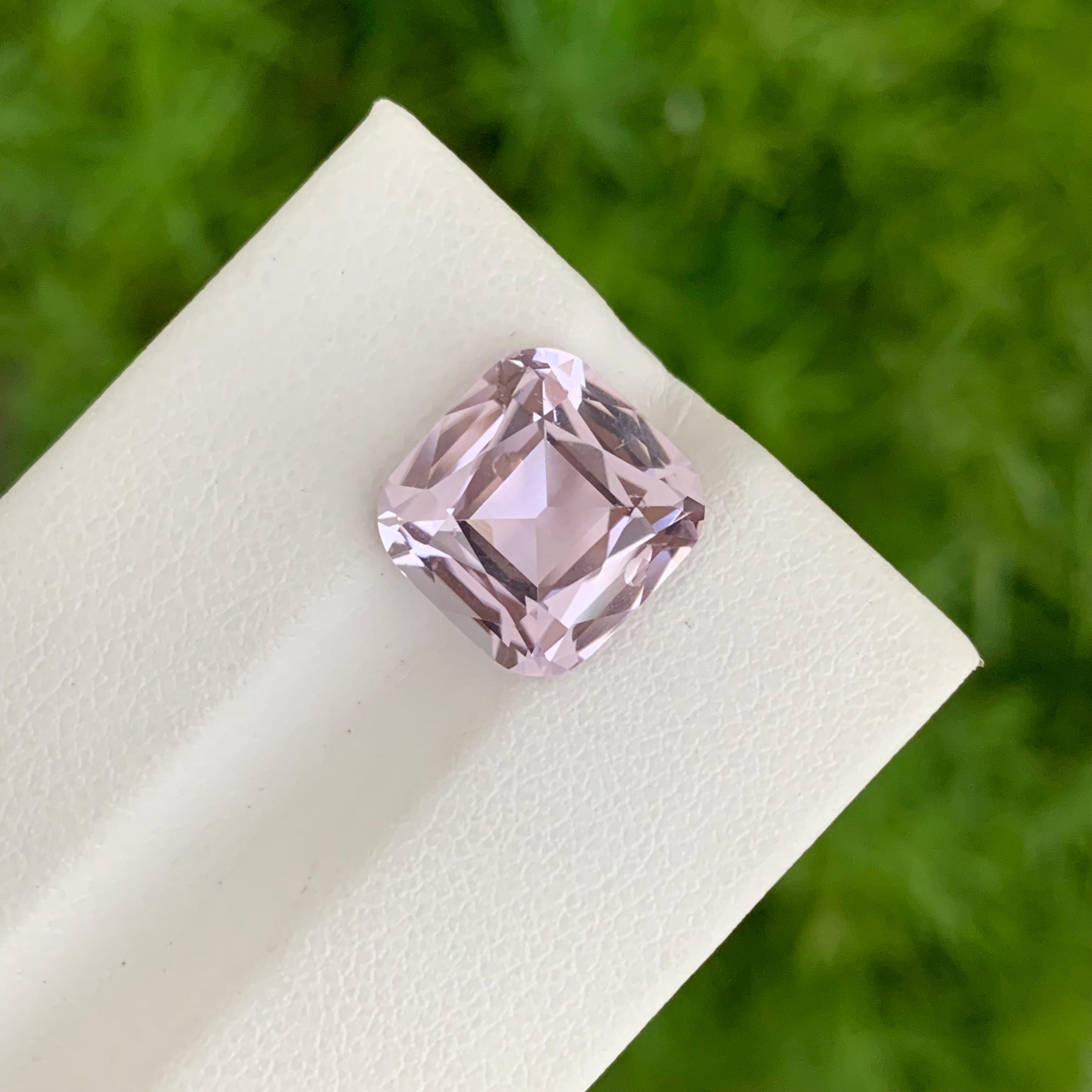 6.20 Carat Natural Loose Pale Pink Kunzite Cushion Shape Gem For Jewellery  For Sale 2
