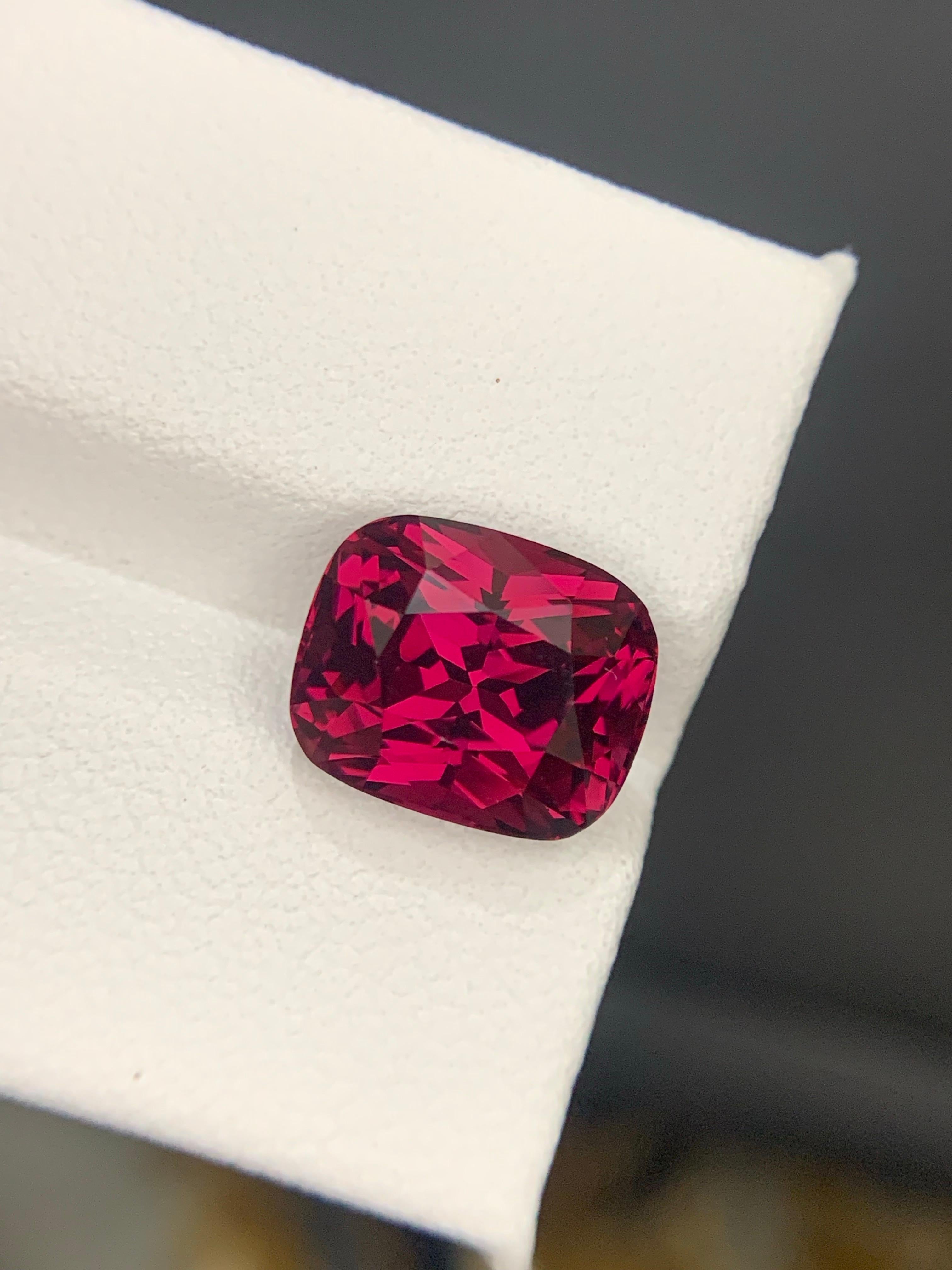 6,20 quilates de granate rodolita natural suelto en forma de cojín procedente de Tanzania Artes y manualidades en venta