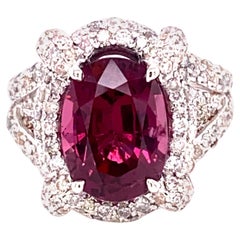 6.20 Carat Purple-Pink Burmese Spinel and White Diamond Cocktail Gold Ring