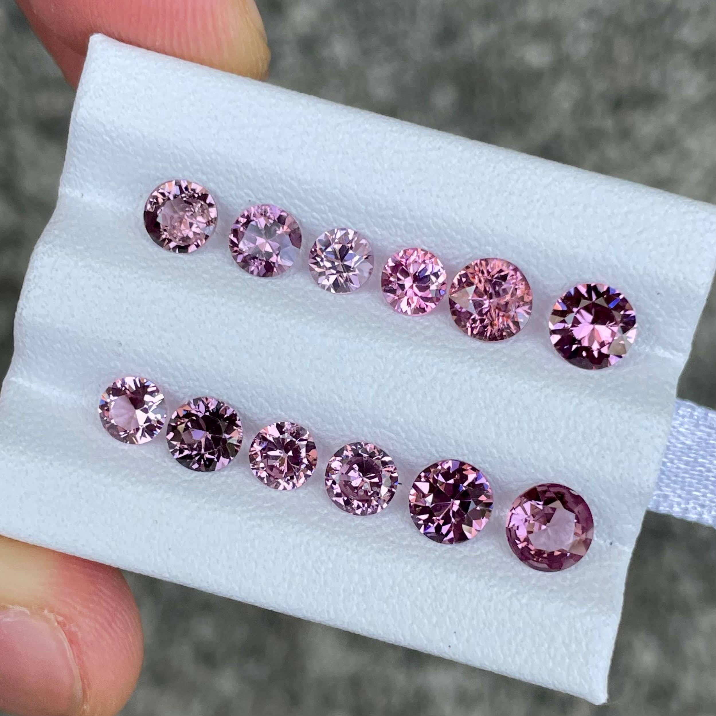 Femenino o masculino 6,20 quilates Lote de 12 piezas de espinela rosa talla redonda de Birmania en venta