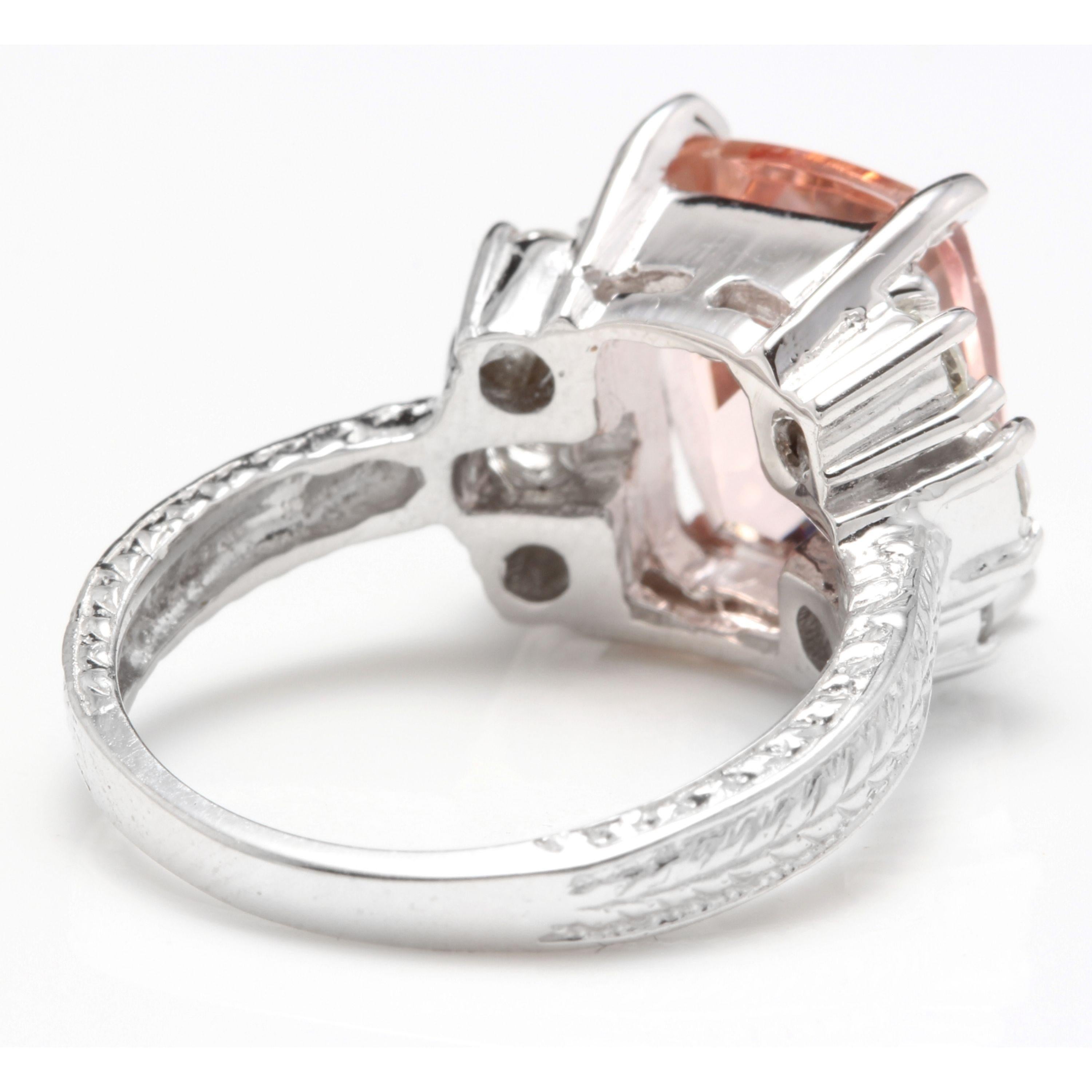 6.20 Carat Exquisite Natural Morganite and Diamond 14 Karat Solid Gold Ring In New Condition For Sale In Los Angeles, CA
