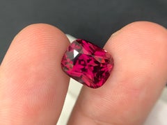 6,20 Carati Nature Granato di Rodolite Sfaccettato