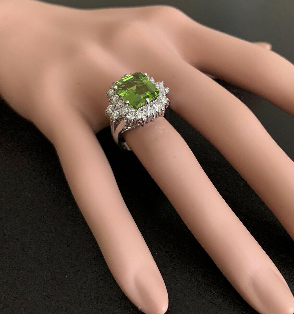 6.20 Carat Natural Peridot and Diamond 14 Karat Solid White Gold Ring For Sale 2