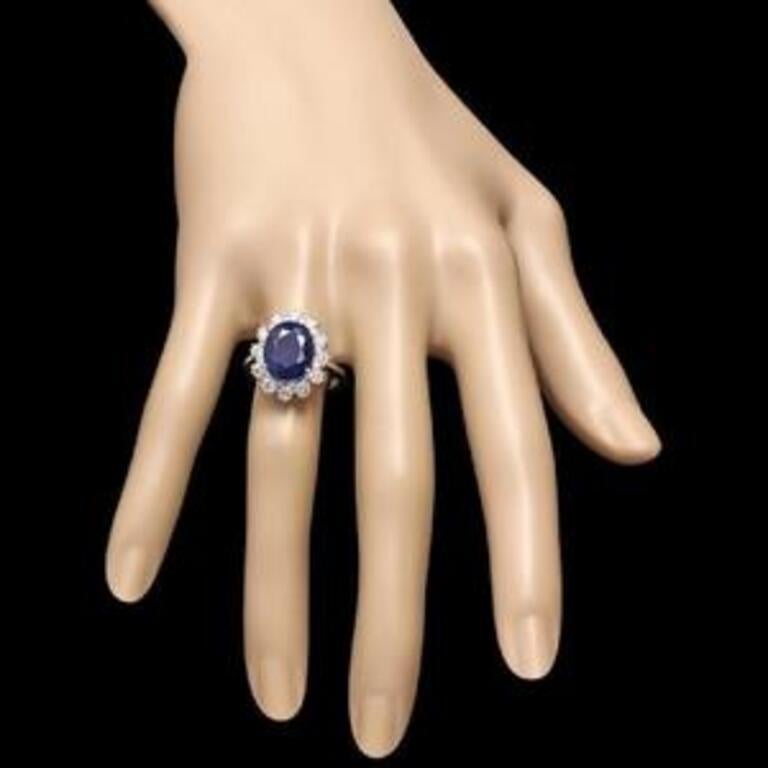 Round Cut 6.20 Carat Natural Sapphire and Diamond 14 Karat Solid White Gold Ring For Sale