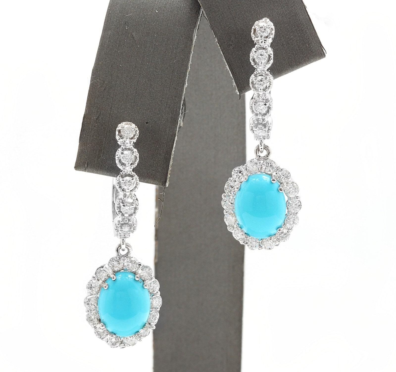 Squisiti orecchini con turchese naturale da 6,20 carati e diamanti in oro bianco massiccio 14 carati

Un pezzo dall'aspetto straordinario! 

Valore di sostituzione suggerito: Circa $5,500.00 

Peso totale dei diamanti bianchi naturali a taglio