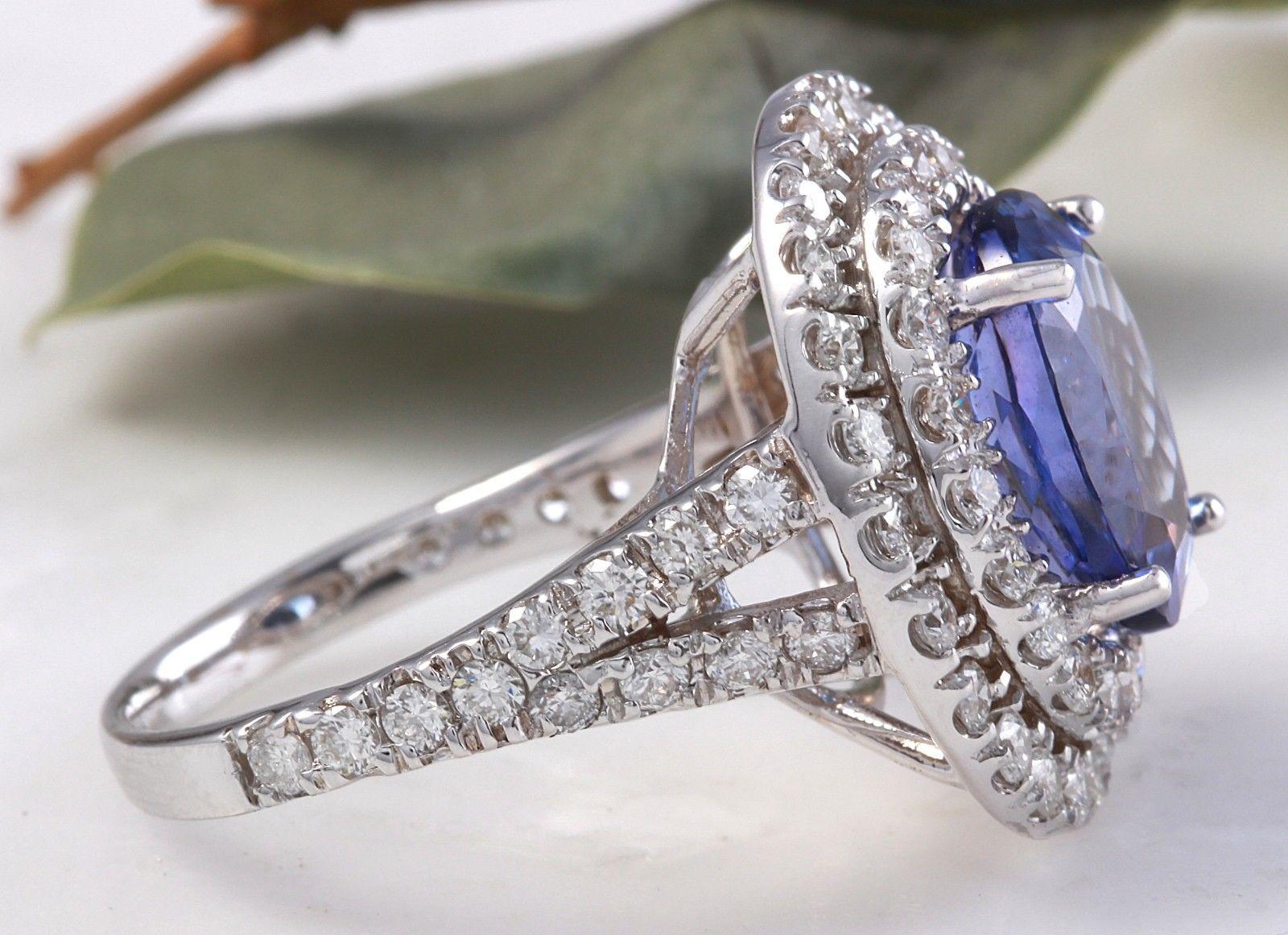 Taille rose Or blanc massif 14 carats avec tanzanite naturelle de 6,20 carats, très belle apparence et diamants en vente