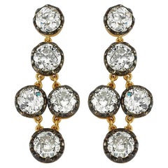 18k Gold and 6.20 ct Diamond Dangle Earrings