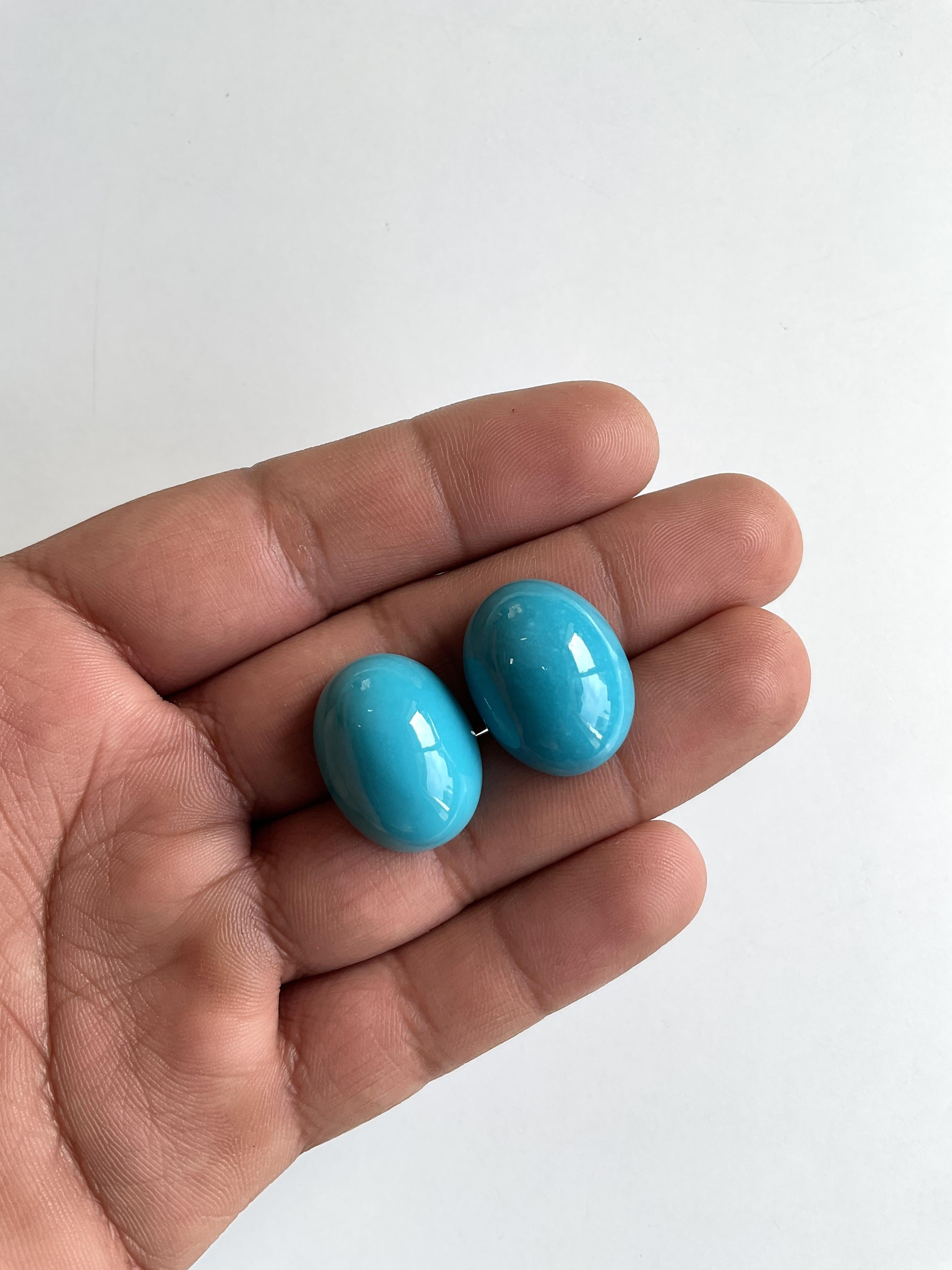 62.05 Carats Turquoise Arizona Cabochons 2 Pieces Paire Pour Bijoux Gemmes Naturelles en vente 1