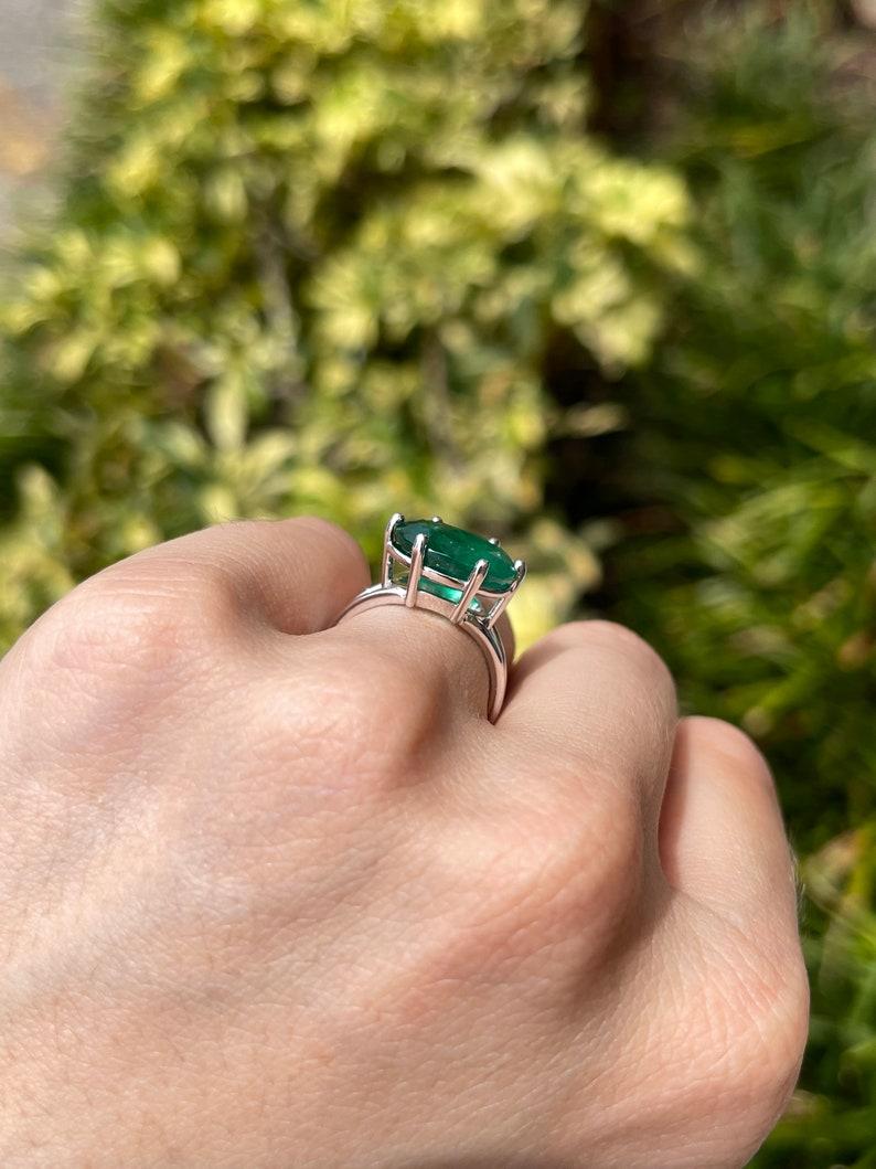 6.20ct 14K Oval Cut Emerald Solitaire Ring - Dark Green East-West Split Shank For Sale 3