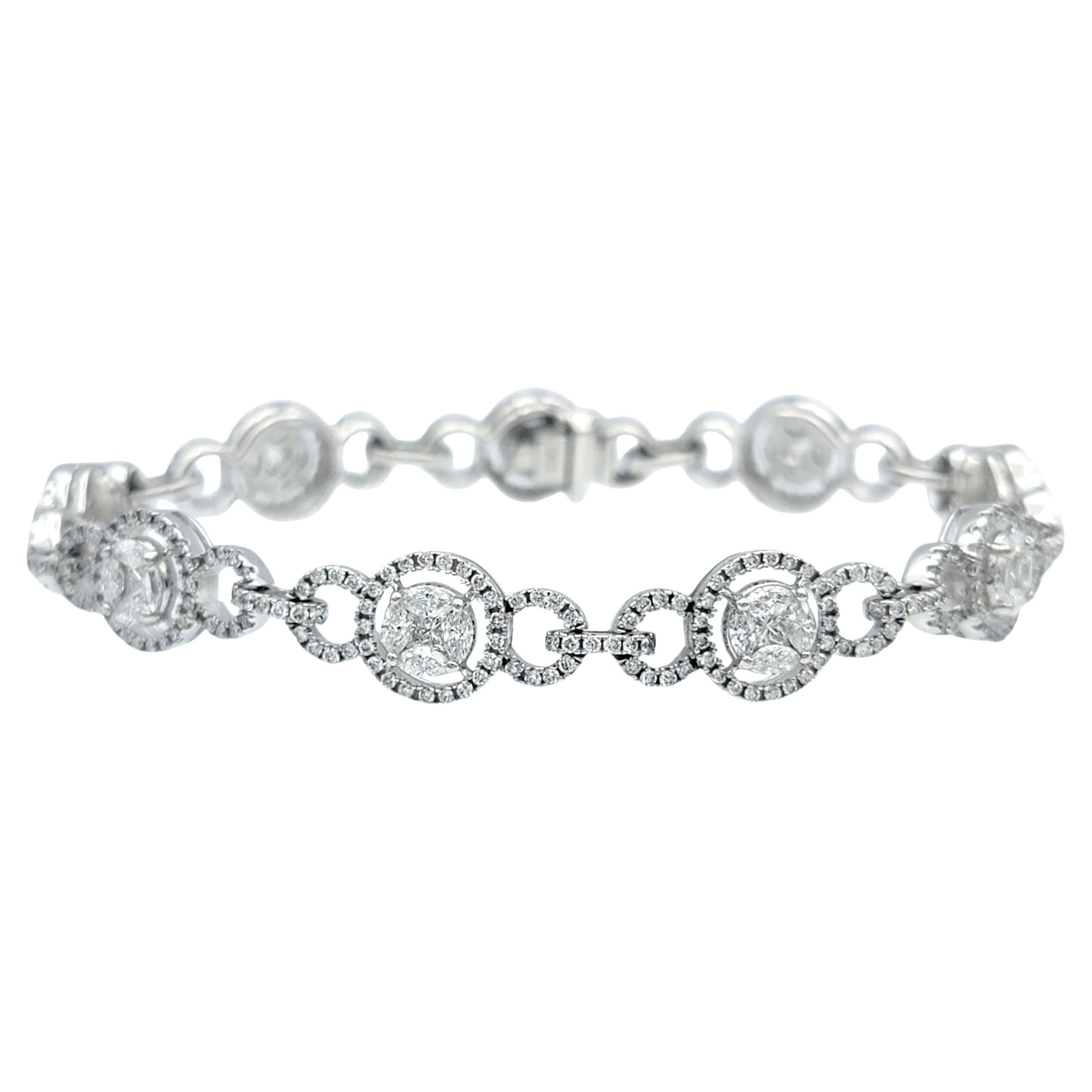 6.21 Carats Total Multi Diamond Open Circle Link Bracelet in 14 Karat White Gold in vendita