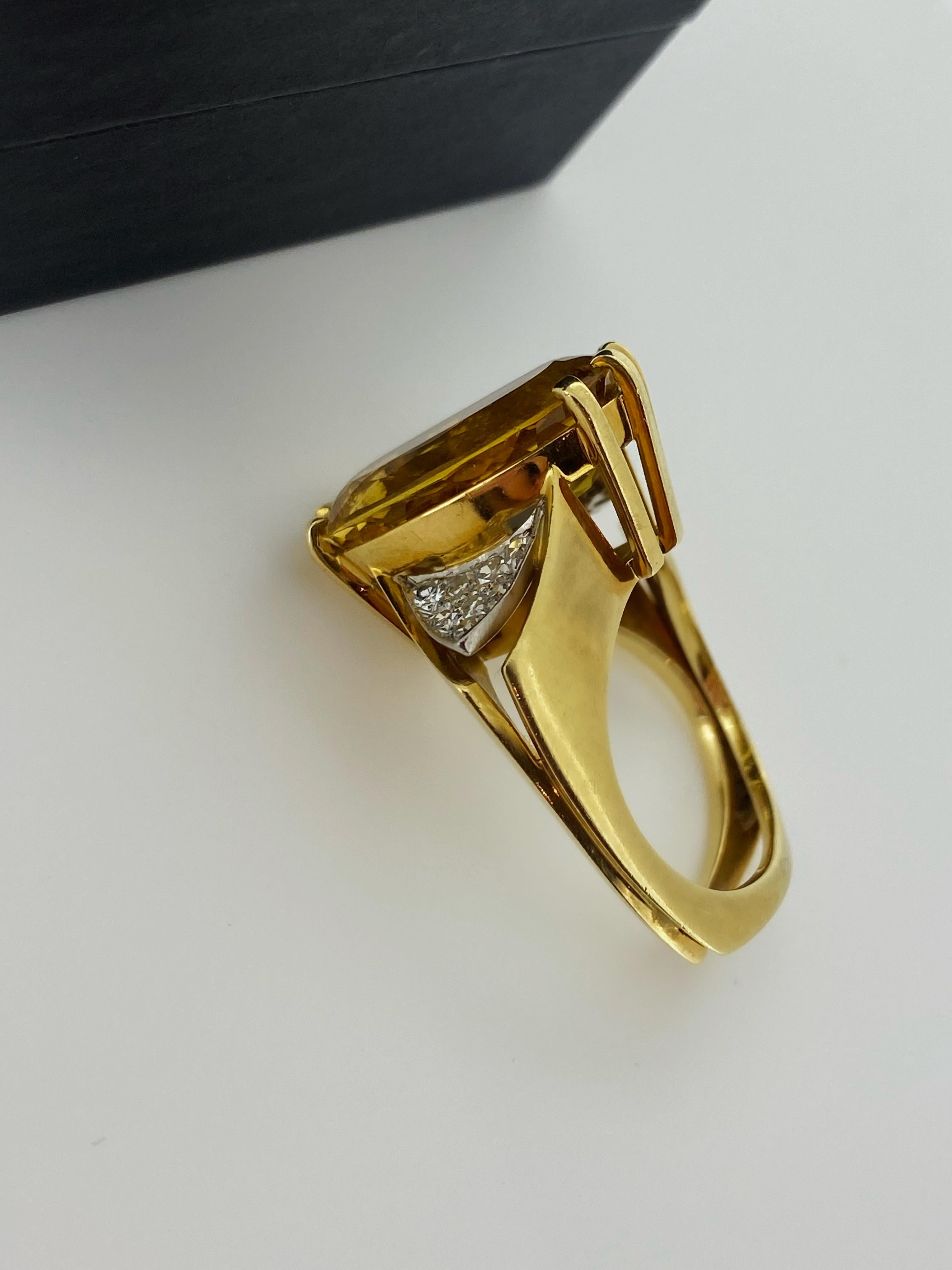 Bague en or jaune 18 carats 9,05 ct d'héliodore (béryl jaune) naturel et diamant Pour femmes en vente