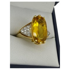 9.05ct Natural Golden Heliodor (Yellow Beryl) & Diamond "Bee" Ring in 18K Gold