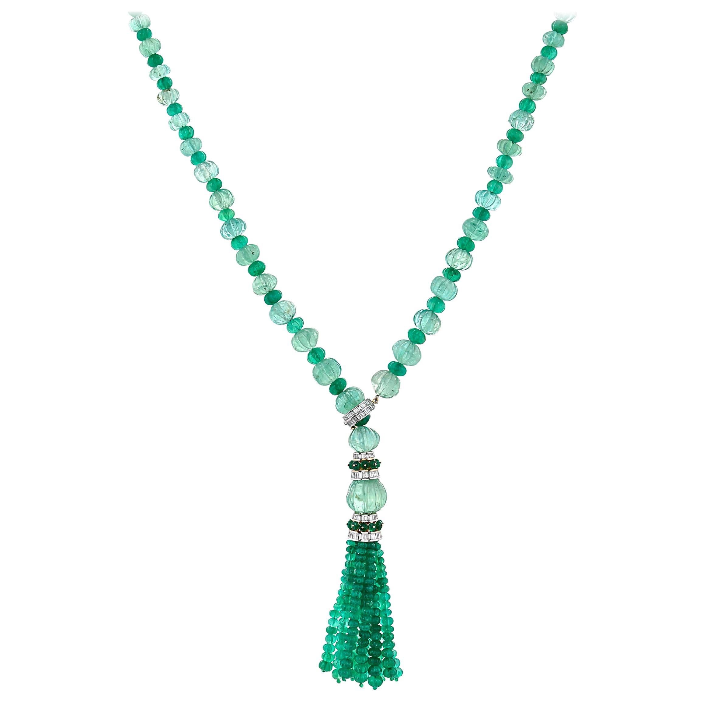 622.30 Carat Emerald and Diamond Baguette Tassel Necklace For Sale
