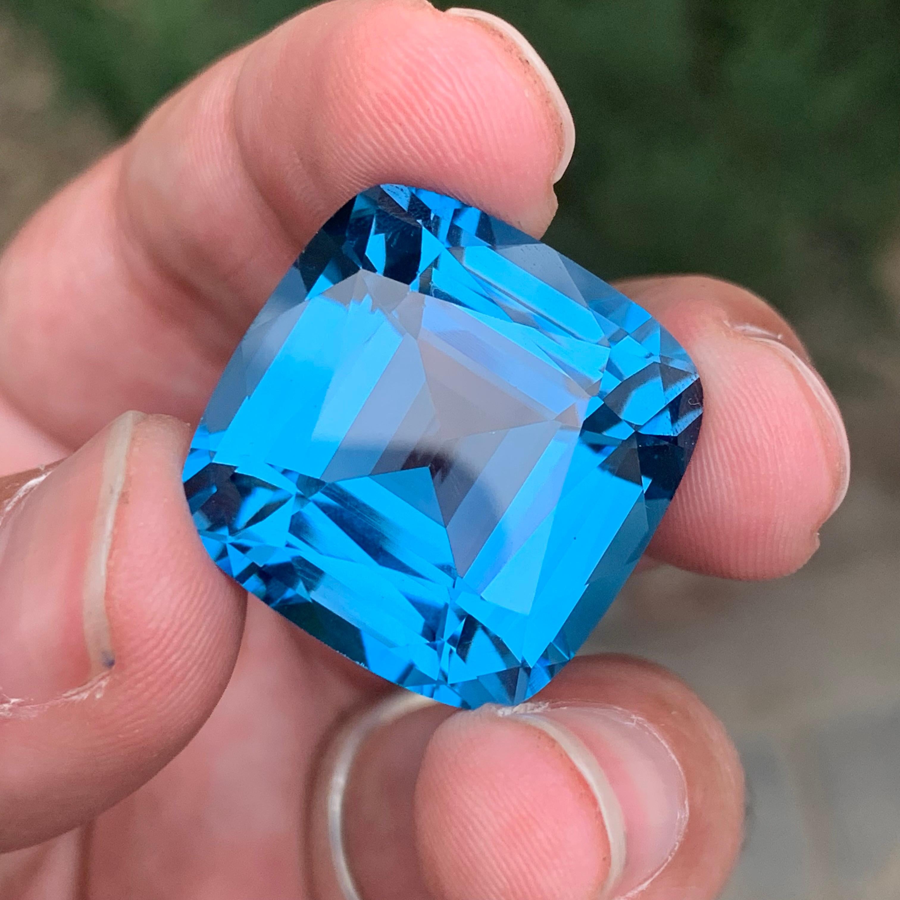 62.25 Carat Brilliant Loose London Blue Topaz Square Shape Gemstone For Sale 2