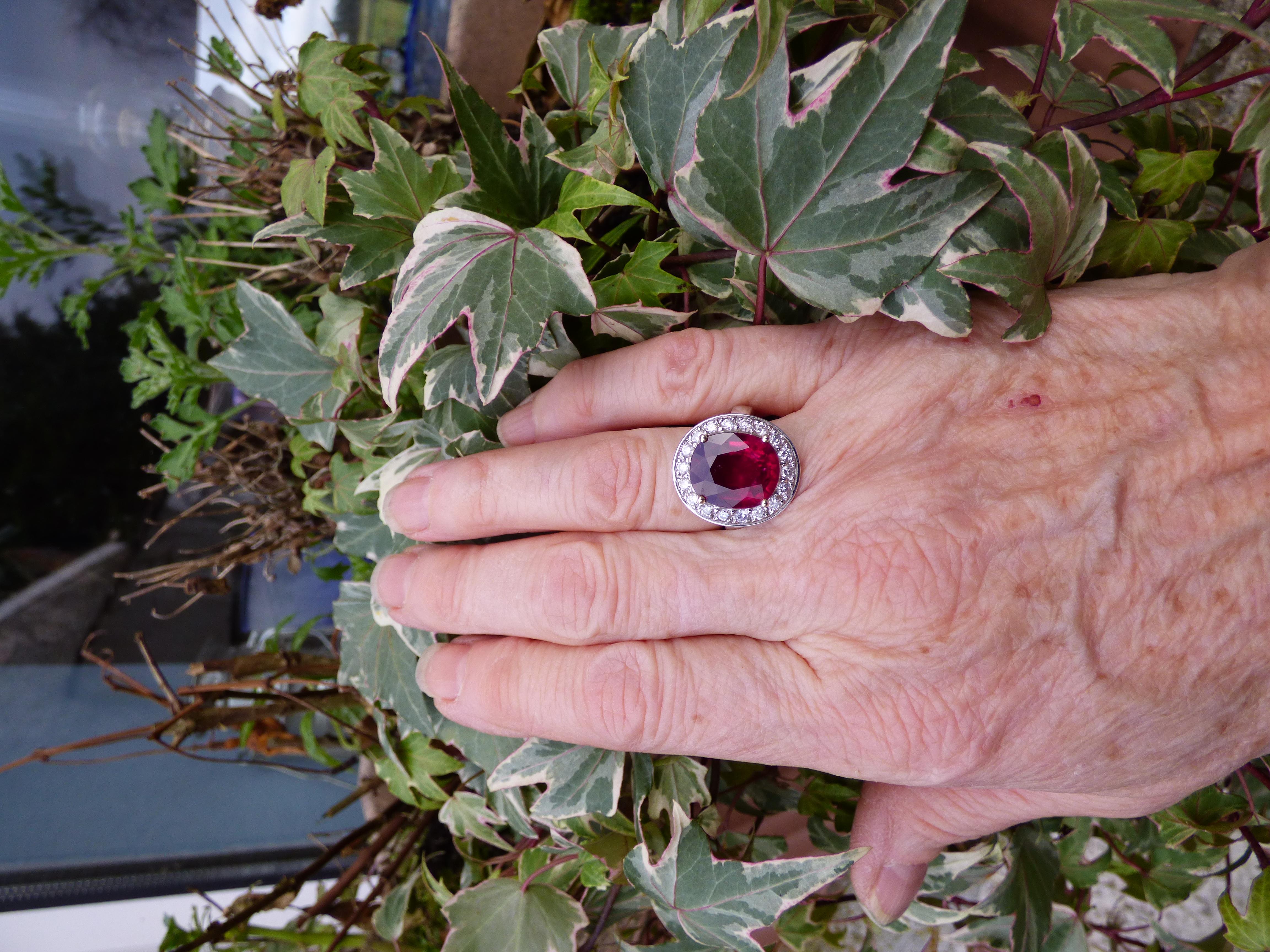 6.22ct Rubellite and Diamond Cluster Ring For Sale 5