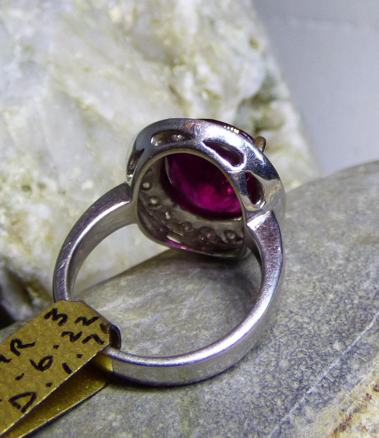 6.22ct Rubellite and Diamond Cluster Ring In New Condition For Sale In Dublin, IE