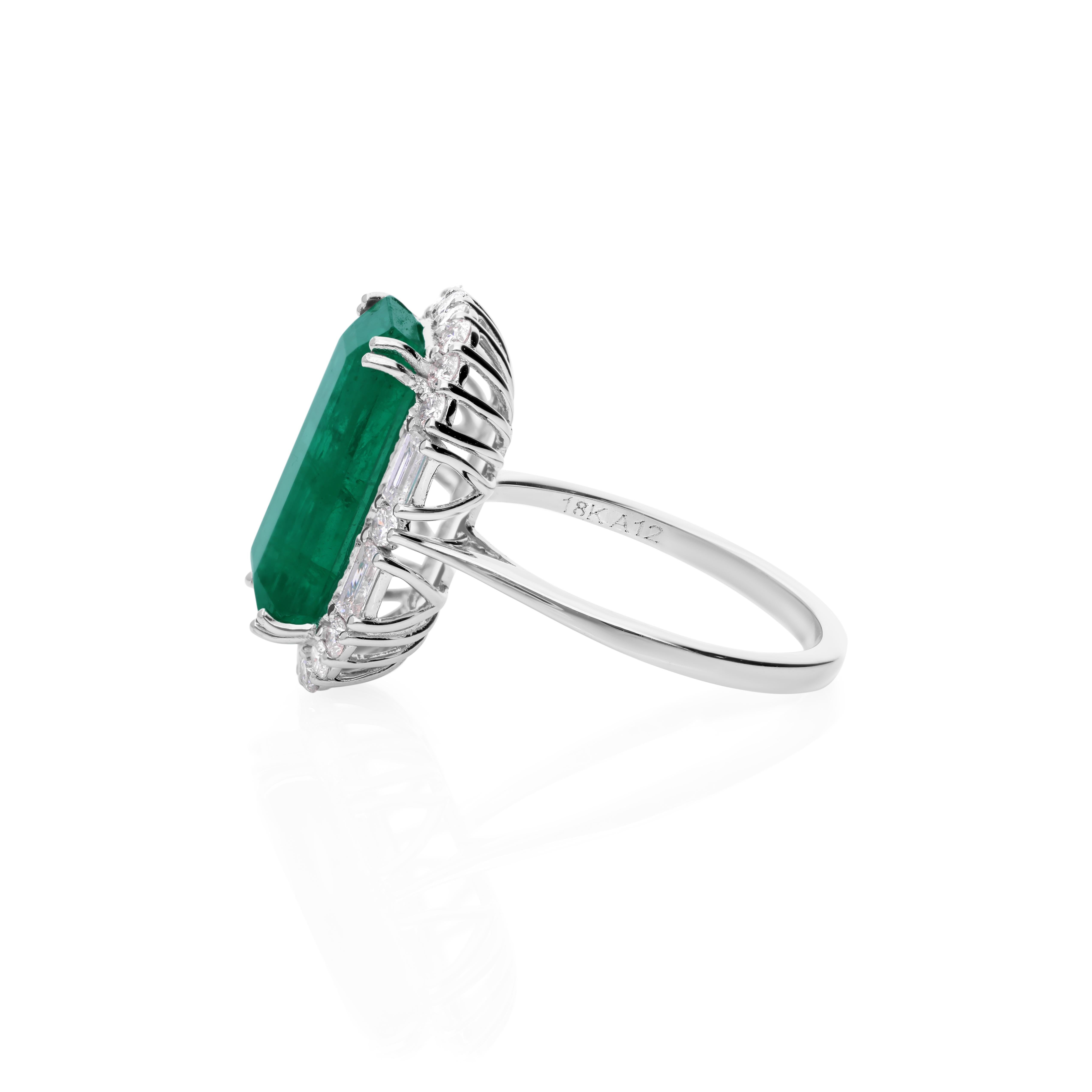 Im Angebot: 6.23Ct Sambia Smaragd Diamant Halo 14k Weißgold Cocktail Ring Alle Tarif bezahlt () 7