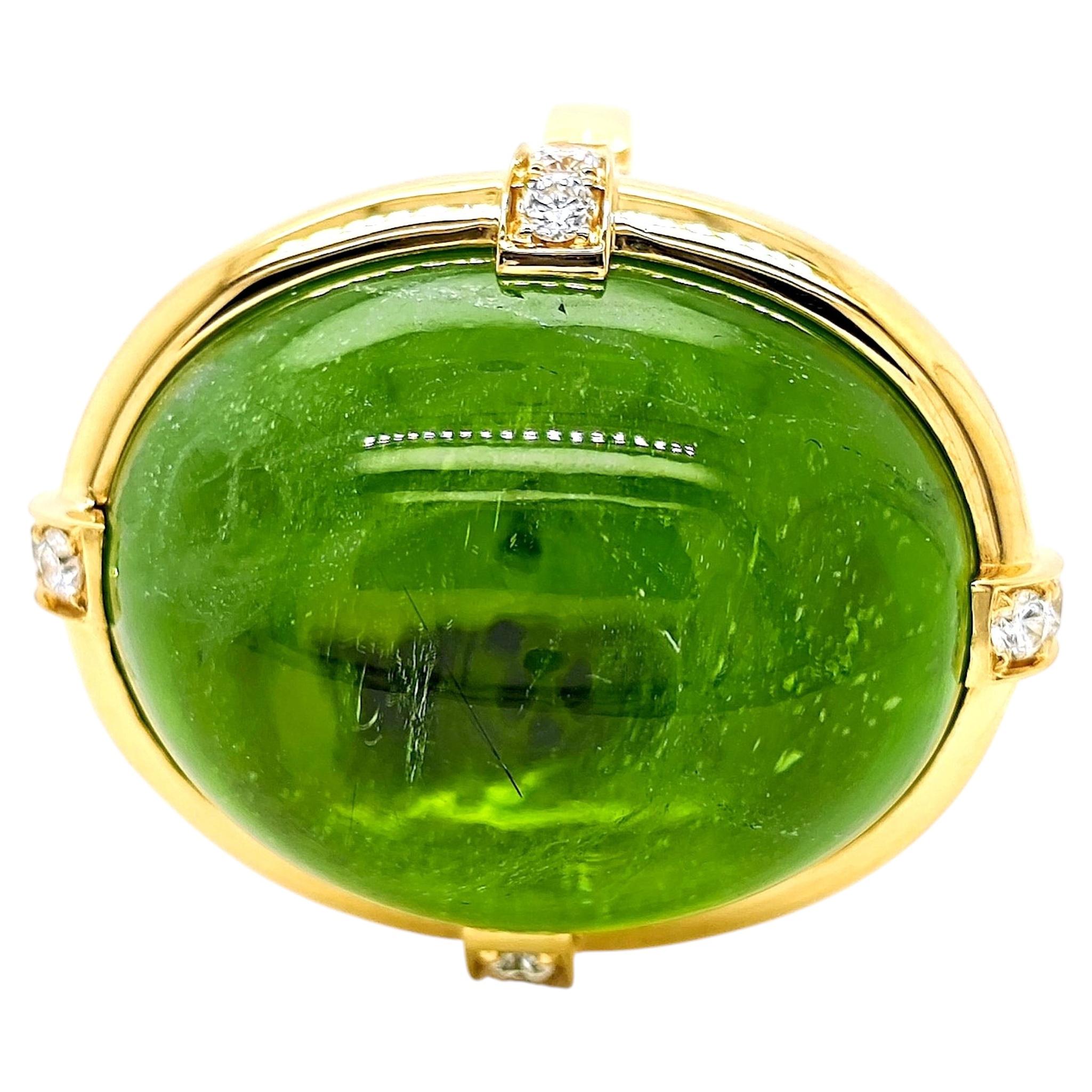 62.46 Peridot Round Diamond Yellow Gold Ring For Sale