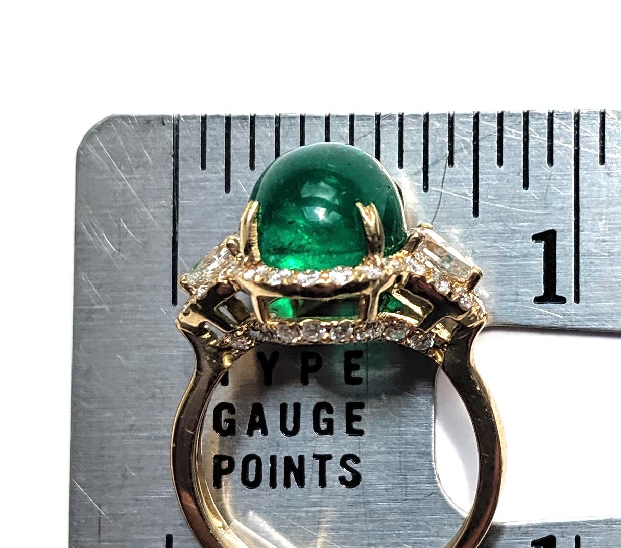 Women's 6.25 Carat African Cabochon Emerald and Diamond Cocktail Ring For Sale