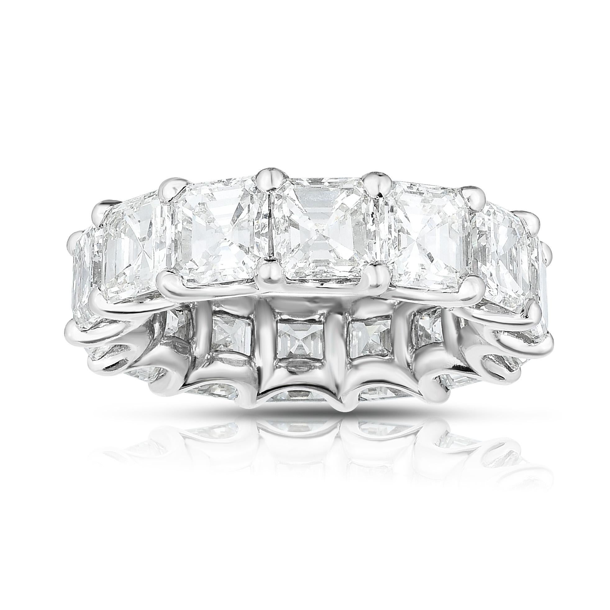in vendita:  Fascia per l'eternità con diamante taglio Asscher da 6,25 carati in platino, misura 6 4