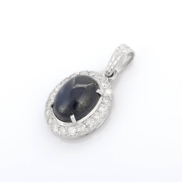 Ovaler Anhänger aus 18 Karat massivem Weißgold mit 6,25 Karat blauem Saphir und Diamant im Angebot 3