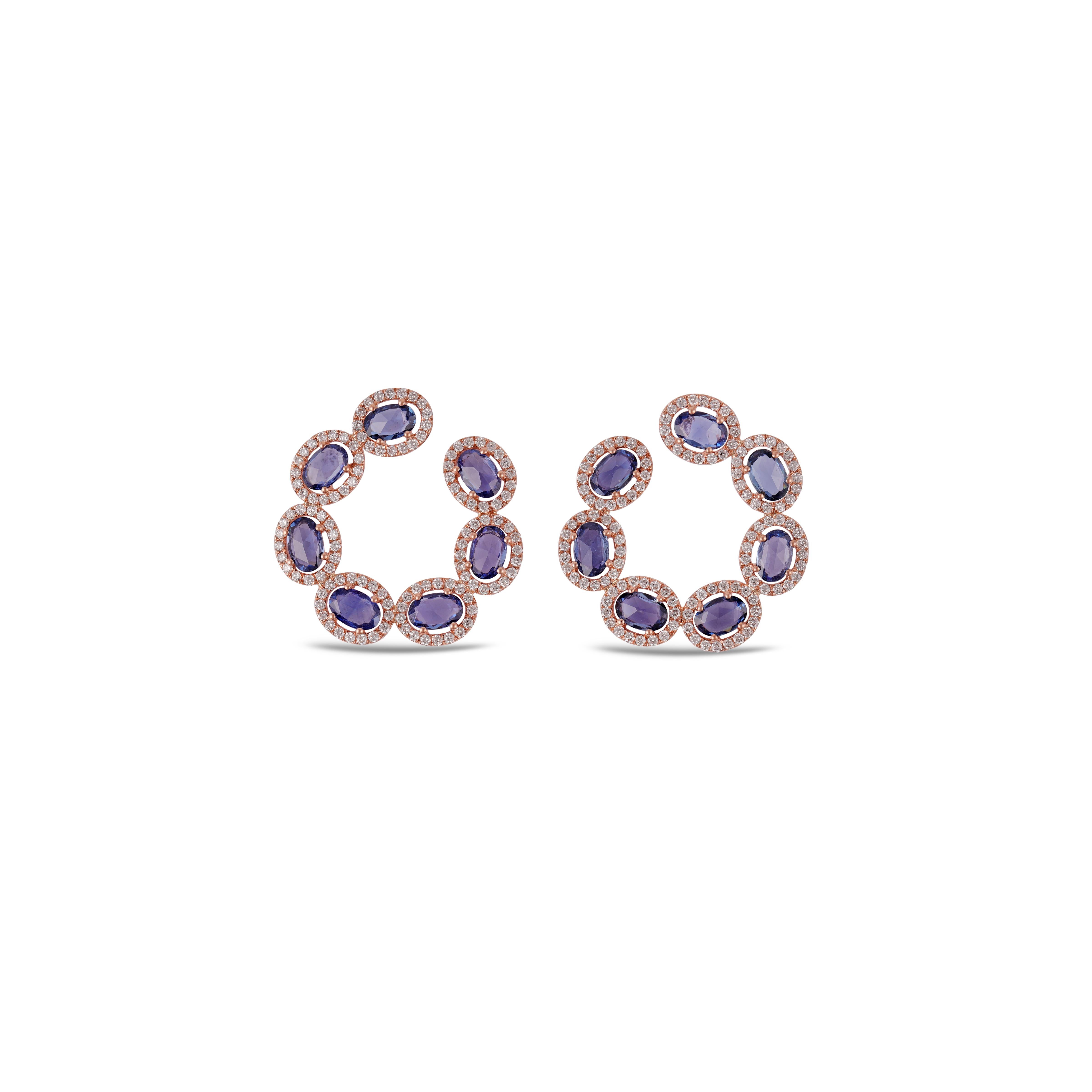 Blue Sapphire Rose Gold Diamond Earrings
Earring.

Blue Sapphire 6.25 Cts
Diamond 1.75 Cts


Custom Services
Resizing is available.
Request Customization

