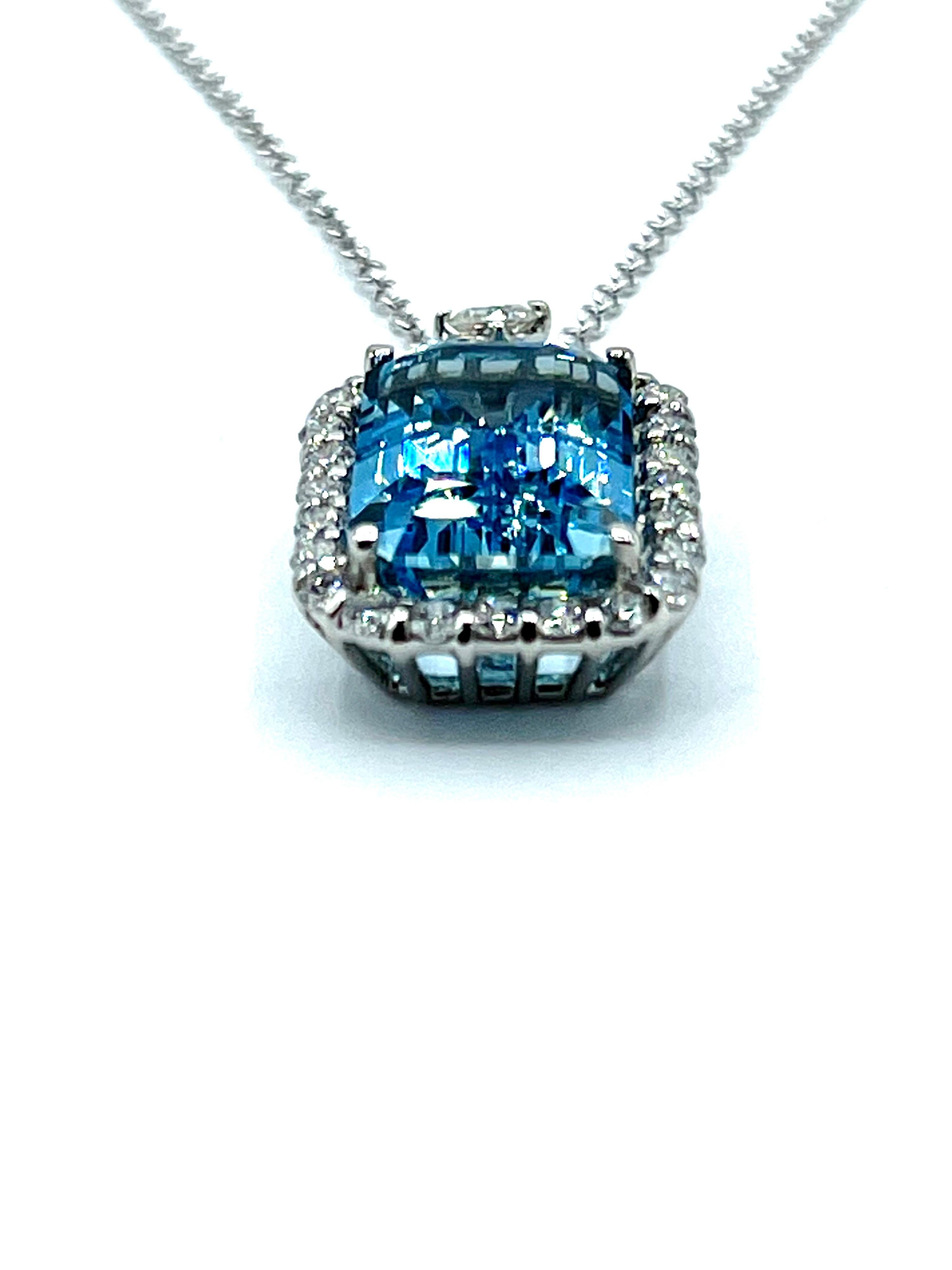 Modern 6.25 Carat Emerald Cut Aquamarine and Diamond 18K Pendant Necklace